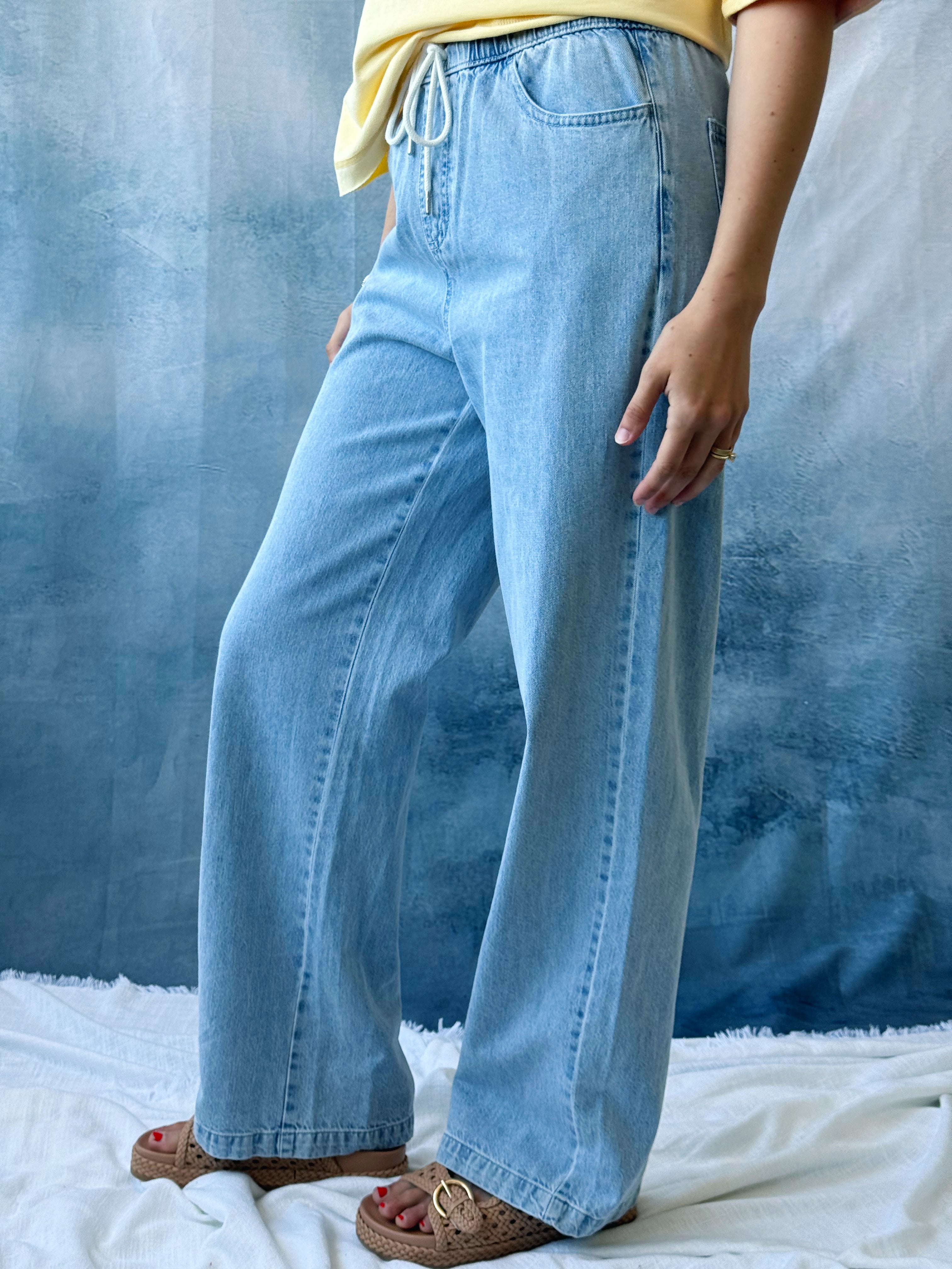 Brantley Pants - LIGHT WASH