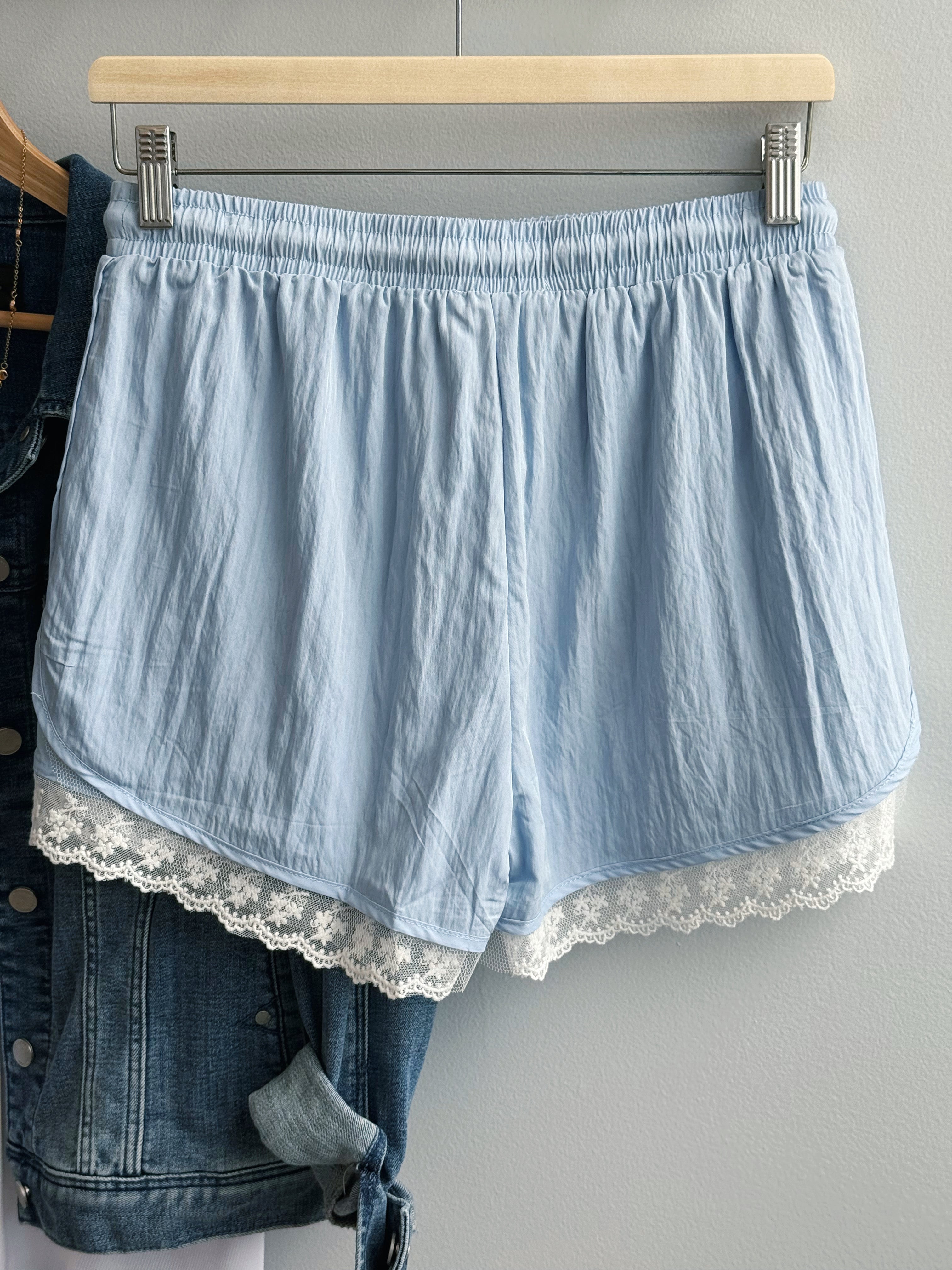 Arla Lace Shorts - LIGHT BLUE