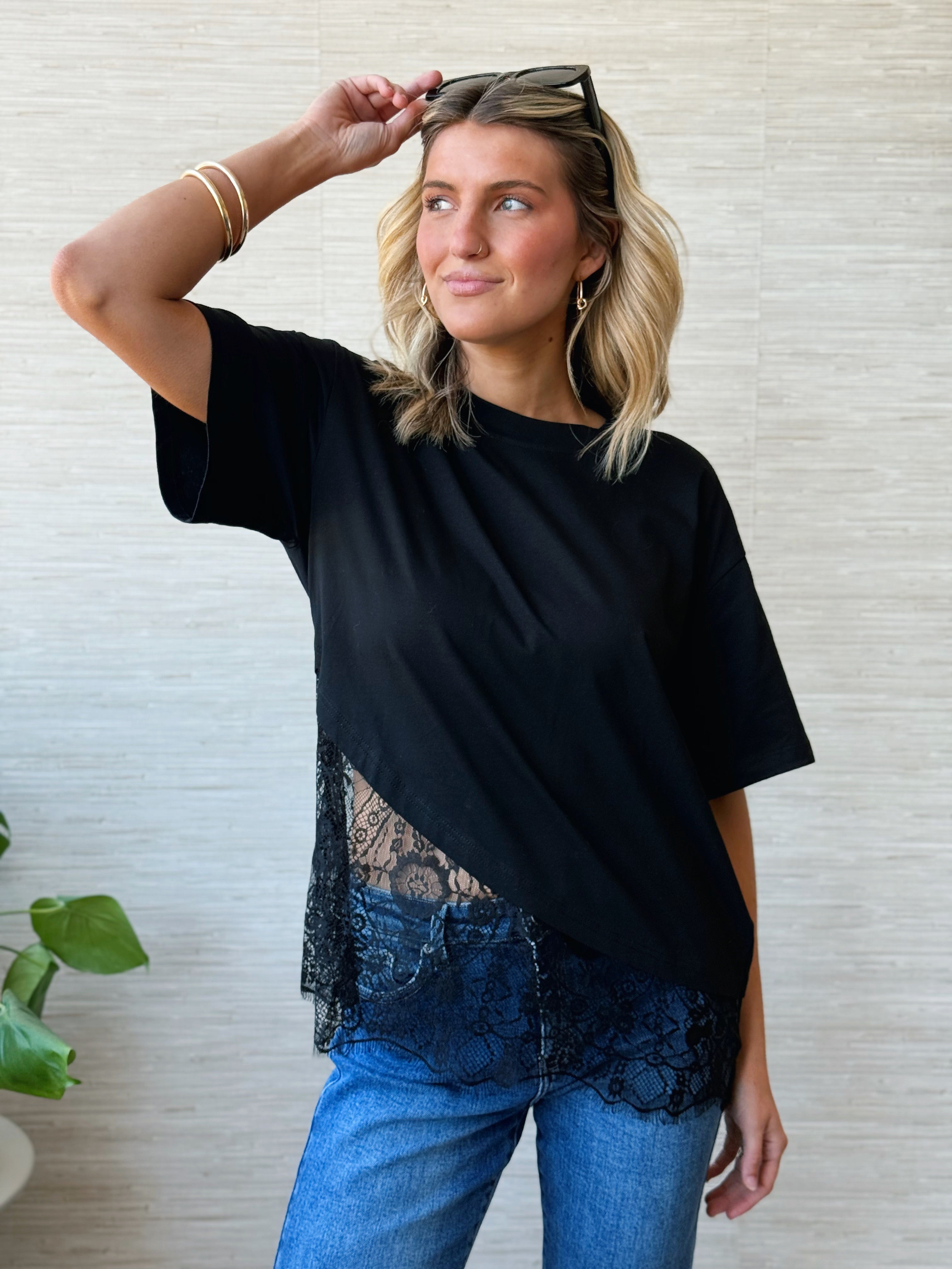 Asymmetrical Lace Hem Tee - BLACK