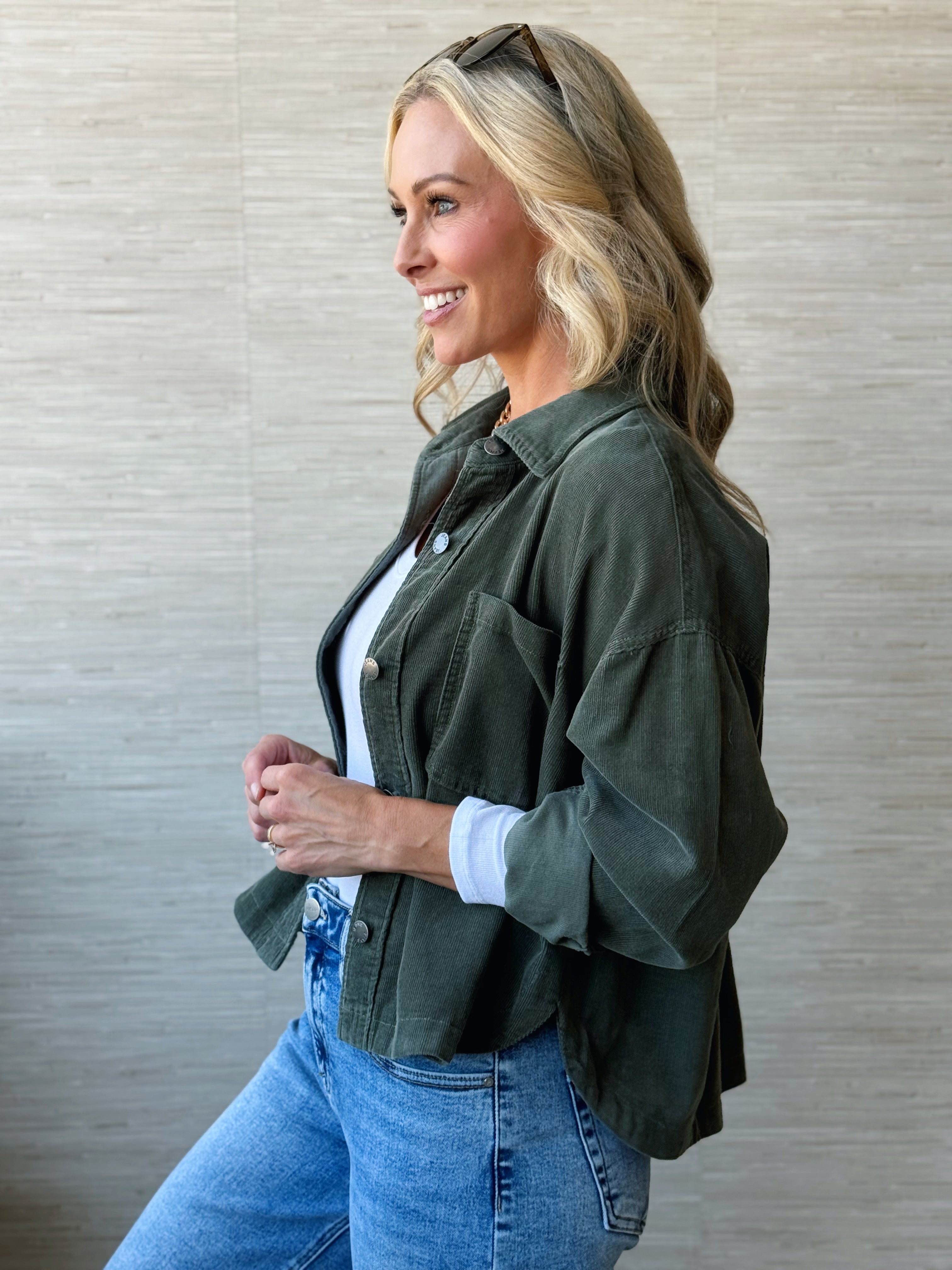 Corduroy Cropped Shacket - HUNTER