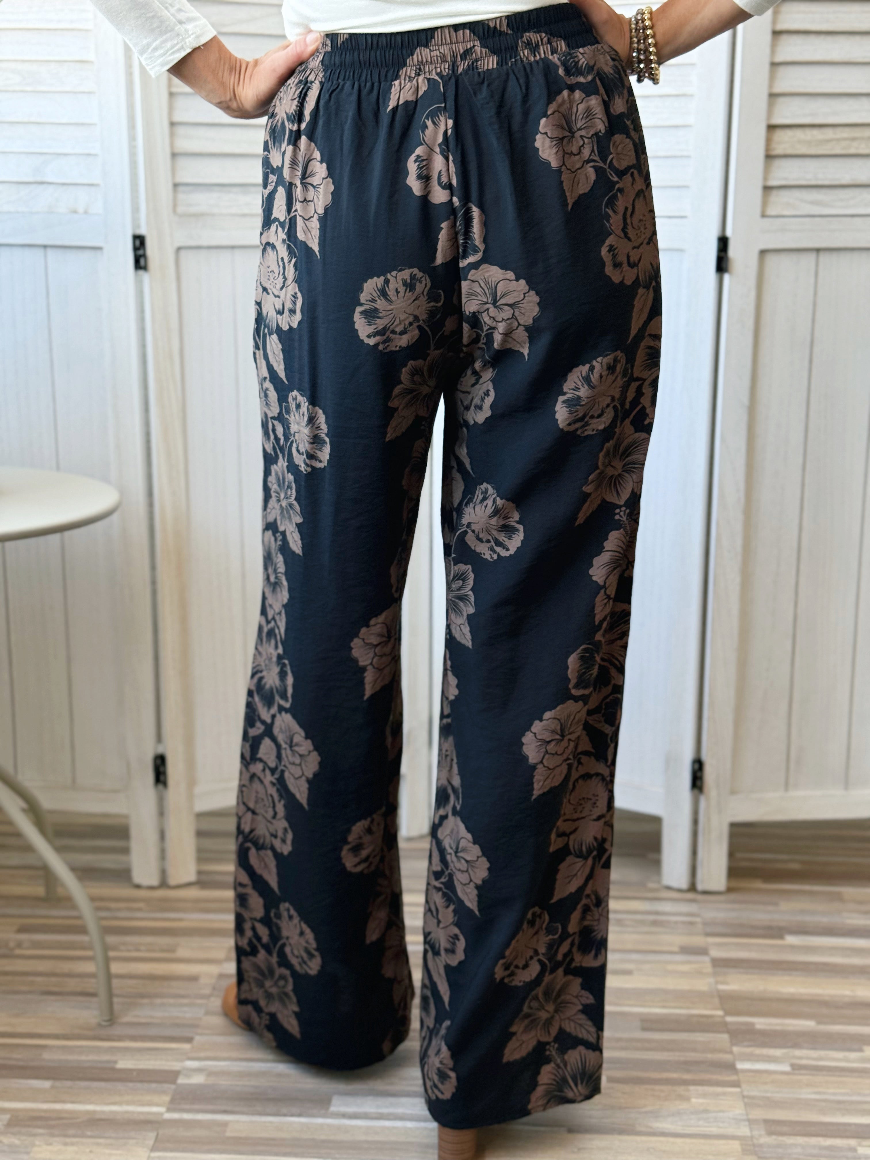 Autumn Bloom Pants - BLACK
