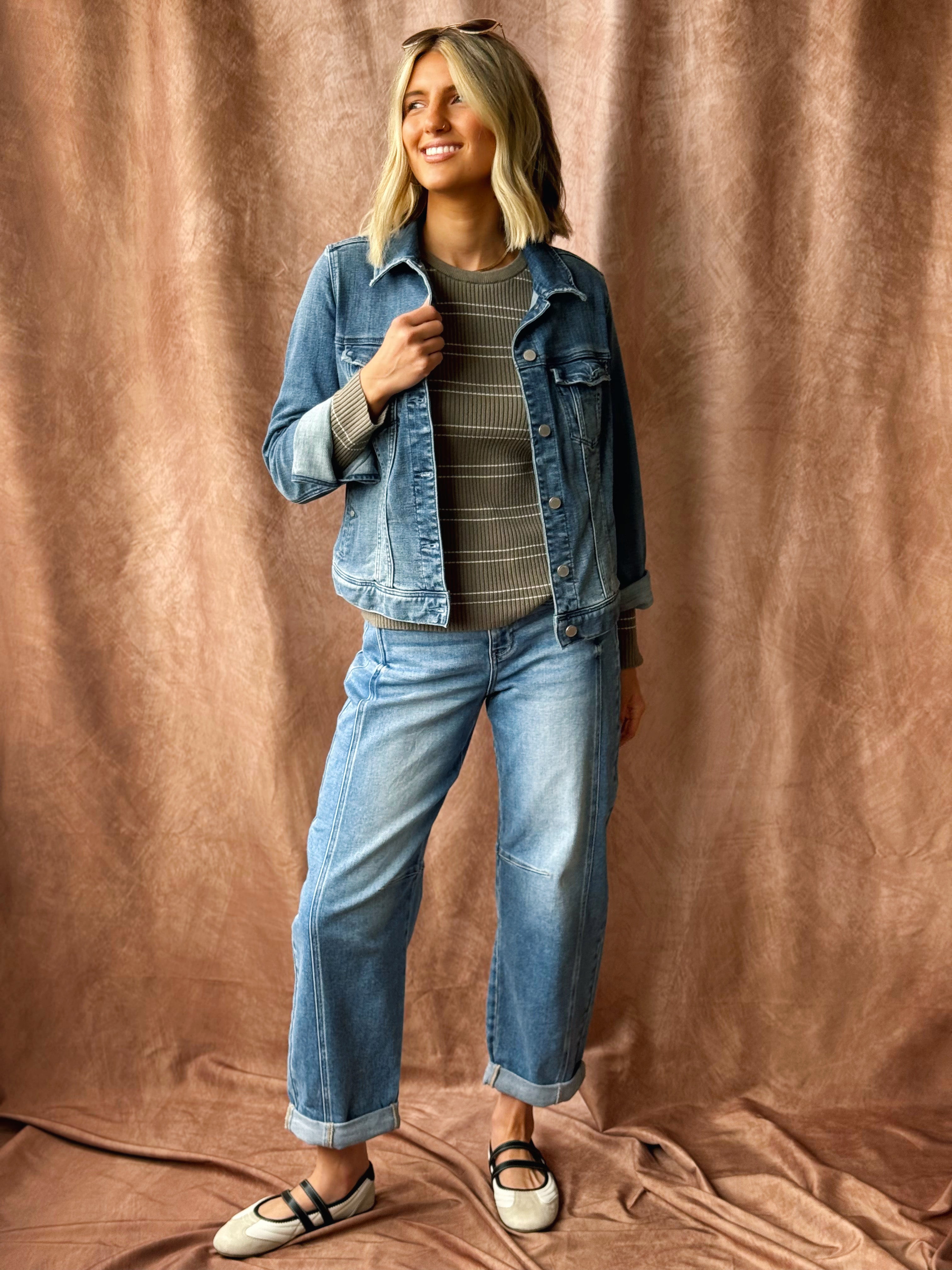 [RISEN] Ralphie Barrel Jeans - MEDIUM