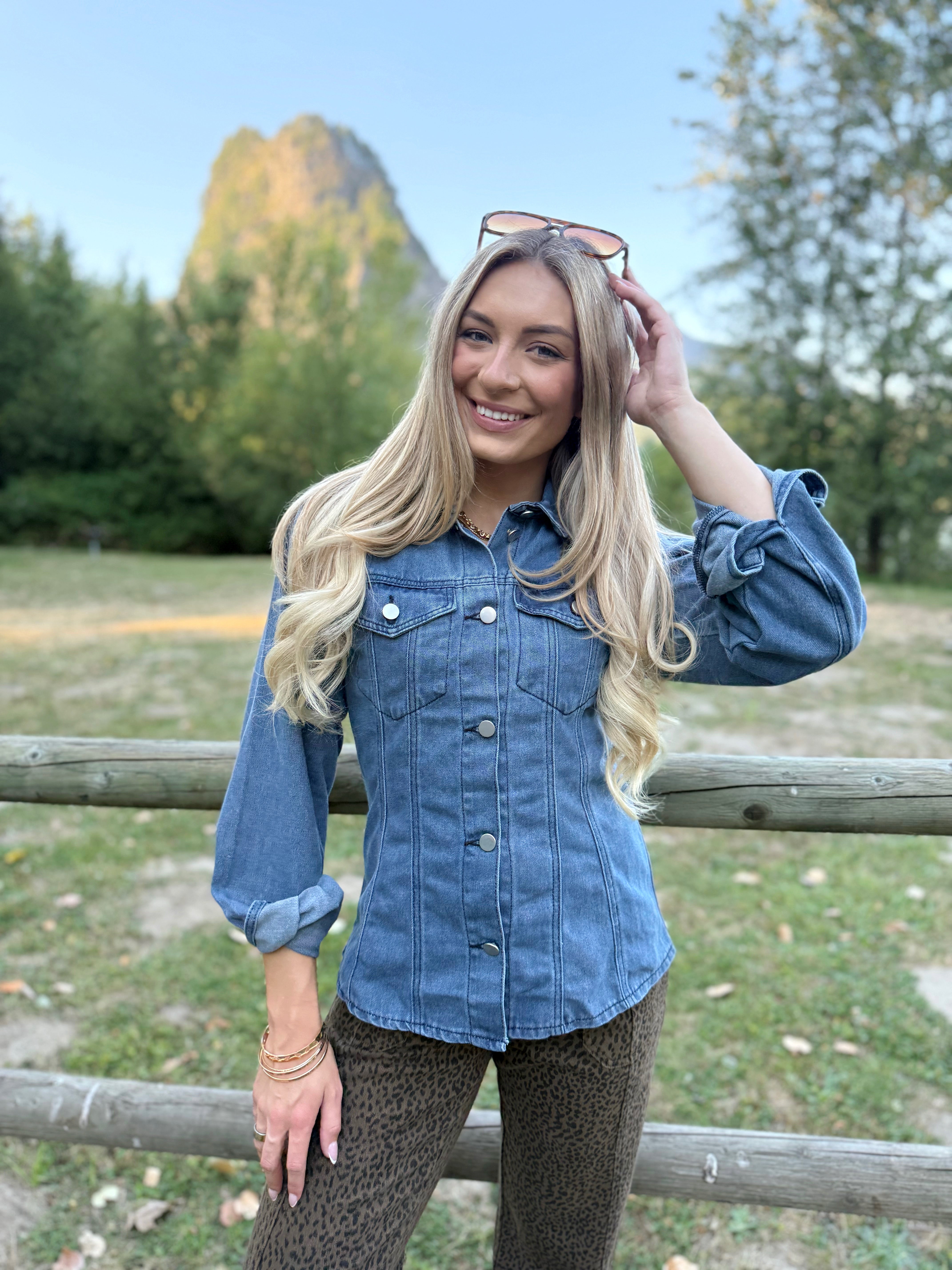 September Denim Shirt - MEDIUM BLUE