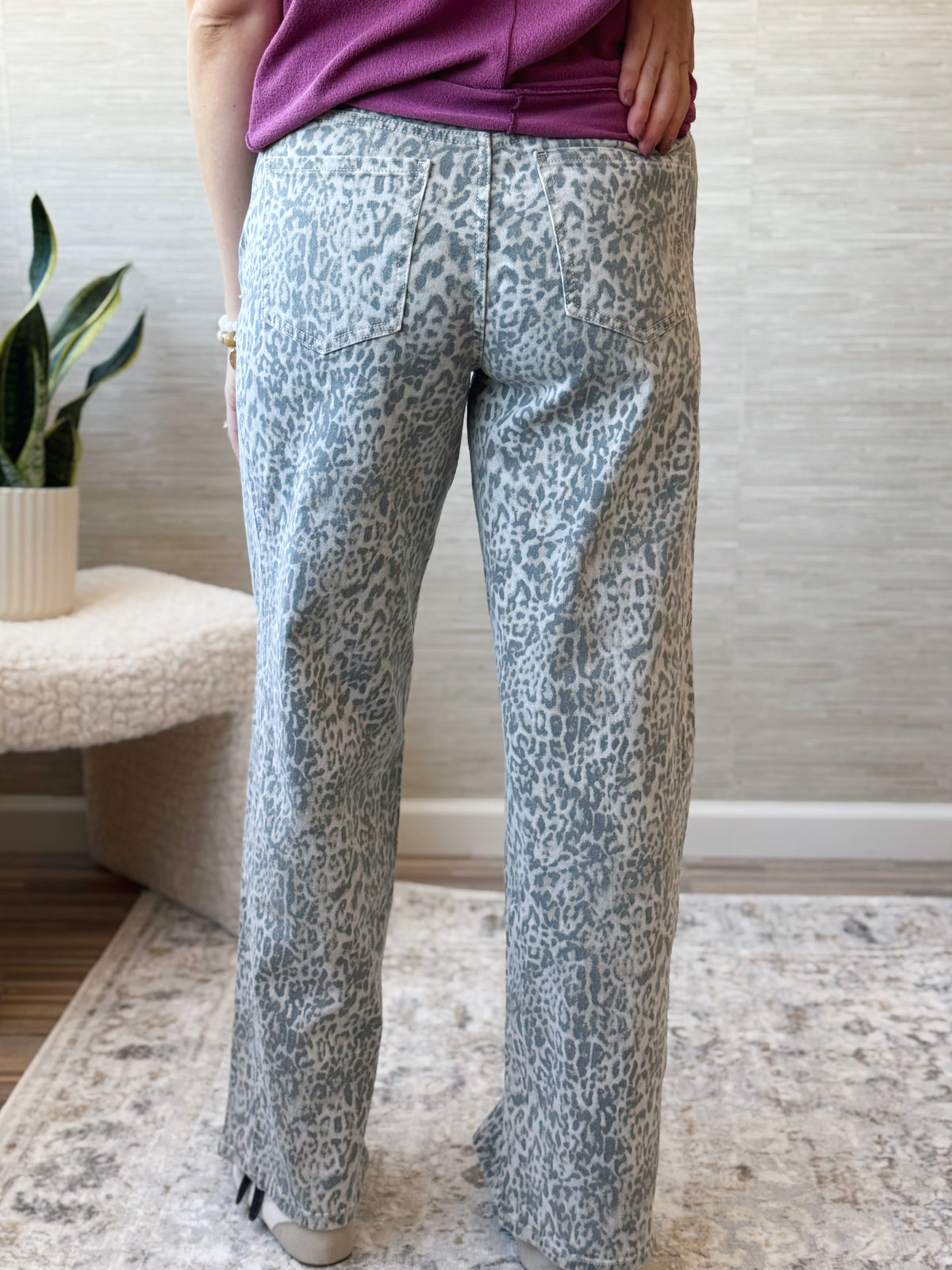[VERVET] Ashton Wide Leg Jean - LEOPARD