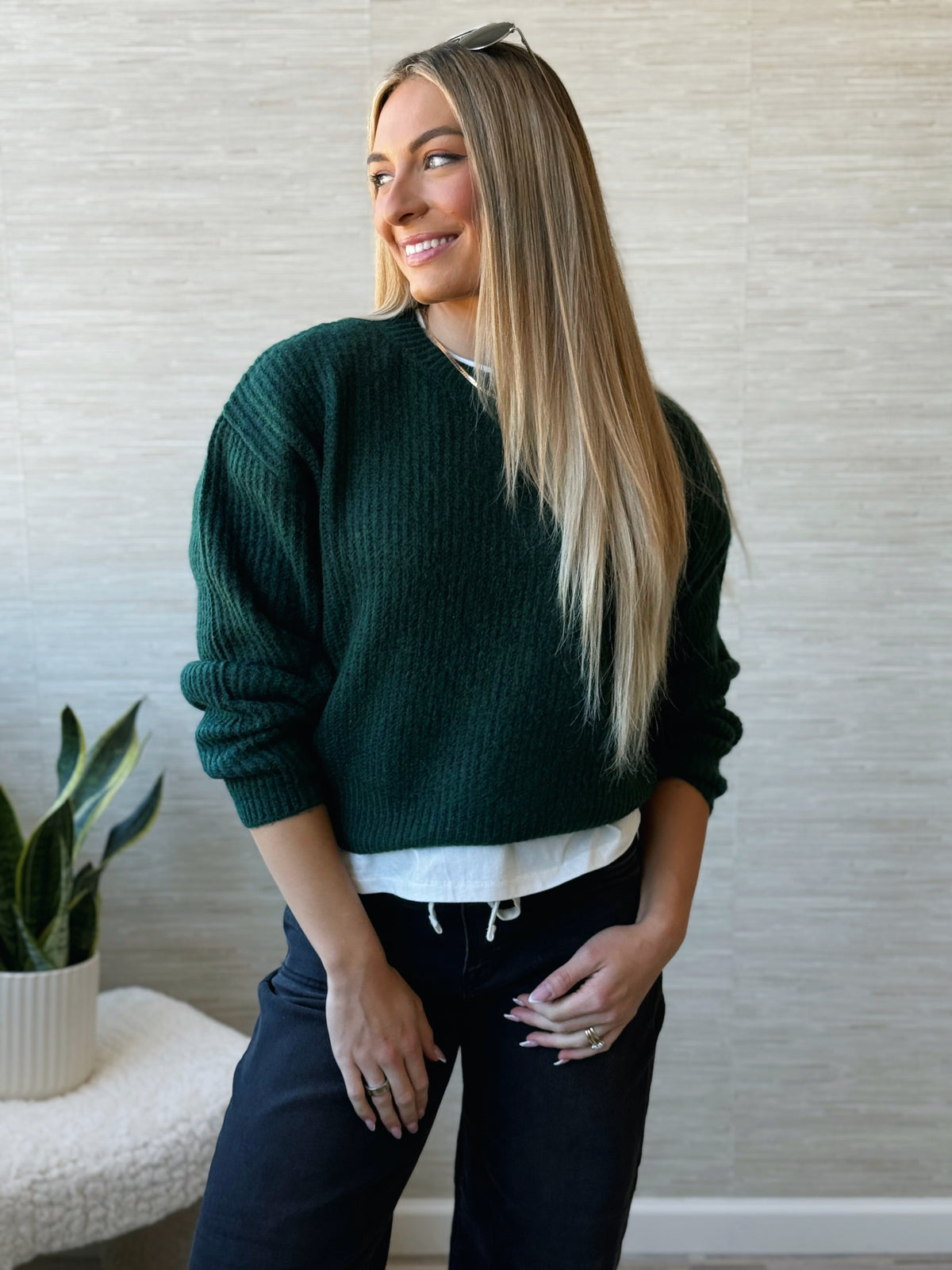 Change Of Scenery Sweater - DARK GREEN