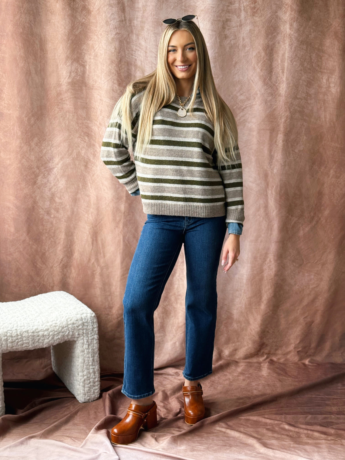 Garden Girl Sweater - MUSHROOM