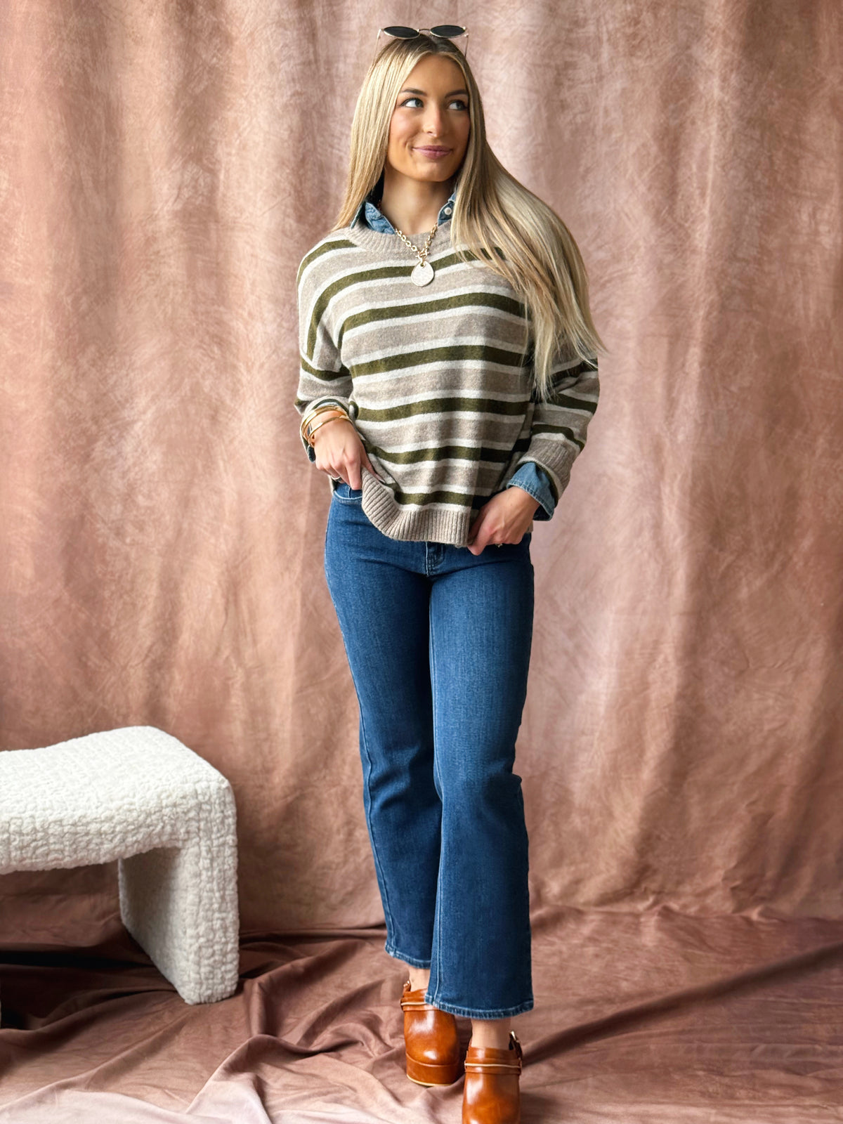 Garden Girl Sweater - MUSHROOM