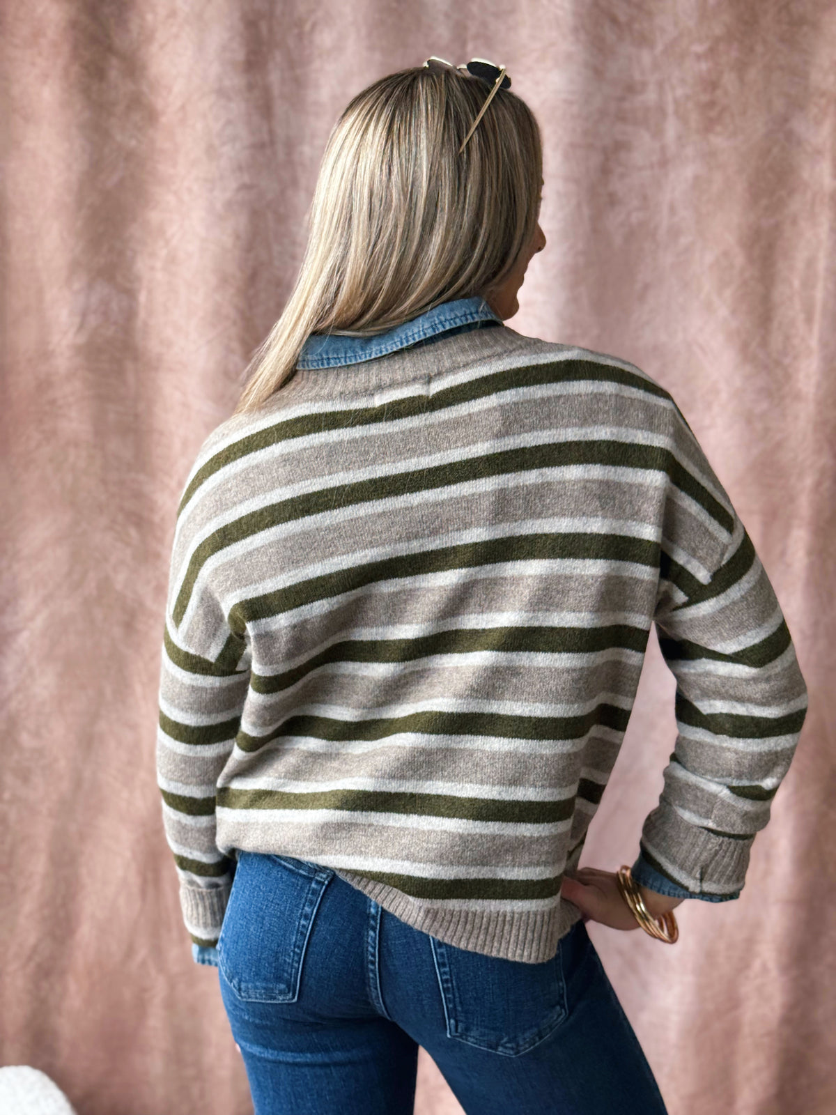 Garden Girl Sweater - MUSHROOM