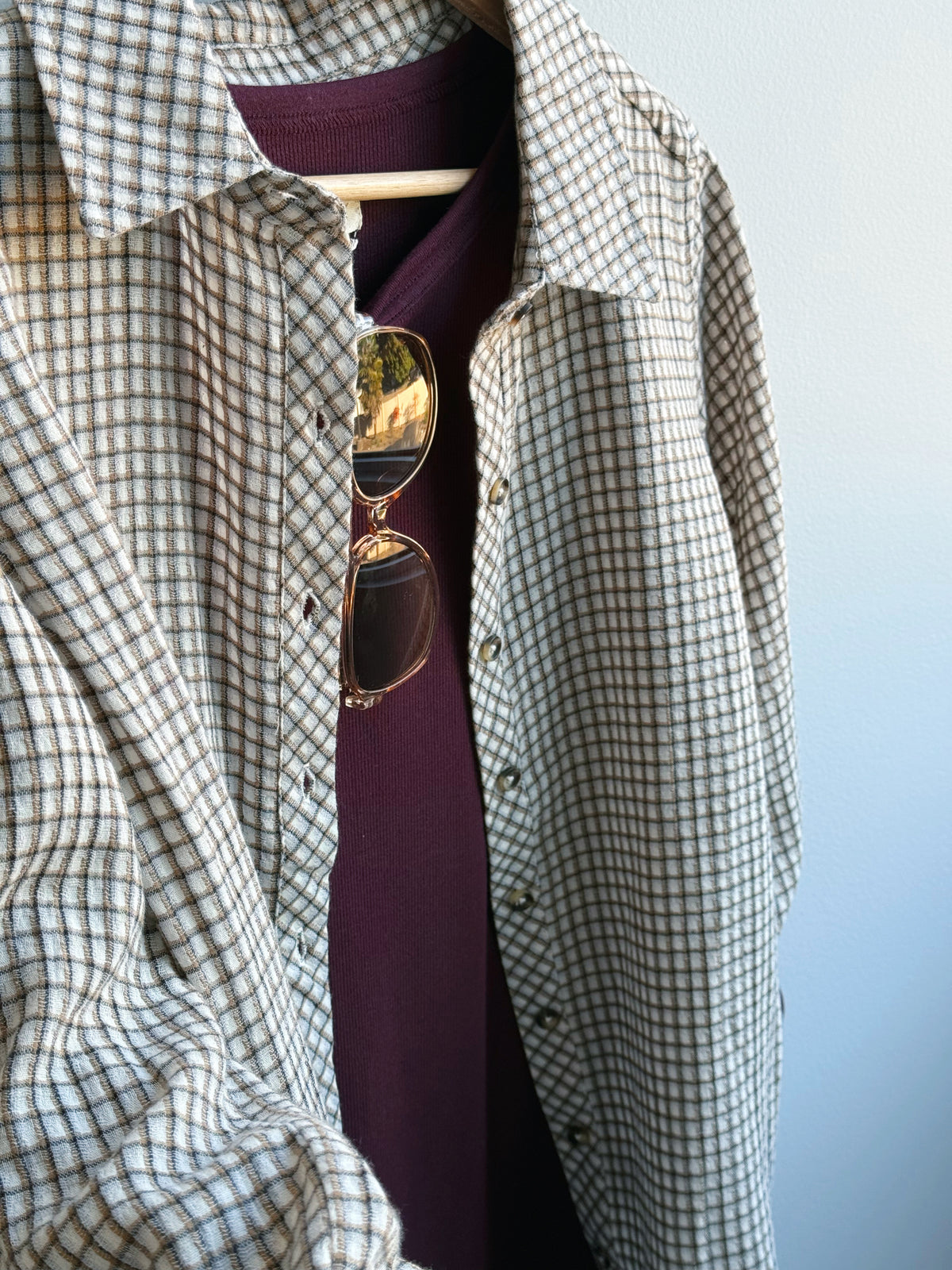 Lexi Shirt - IVORY TAN PLAID