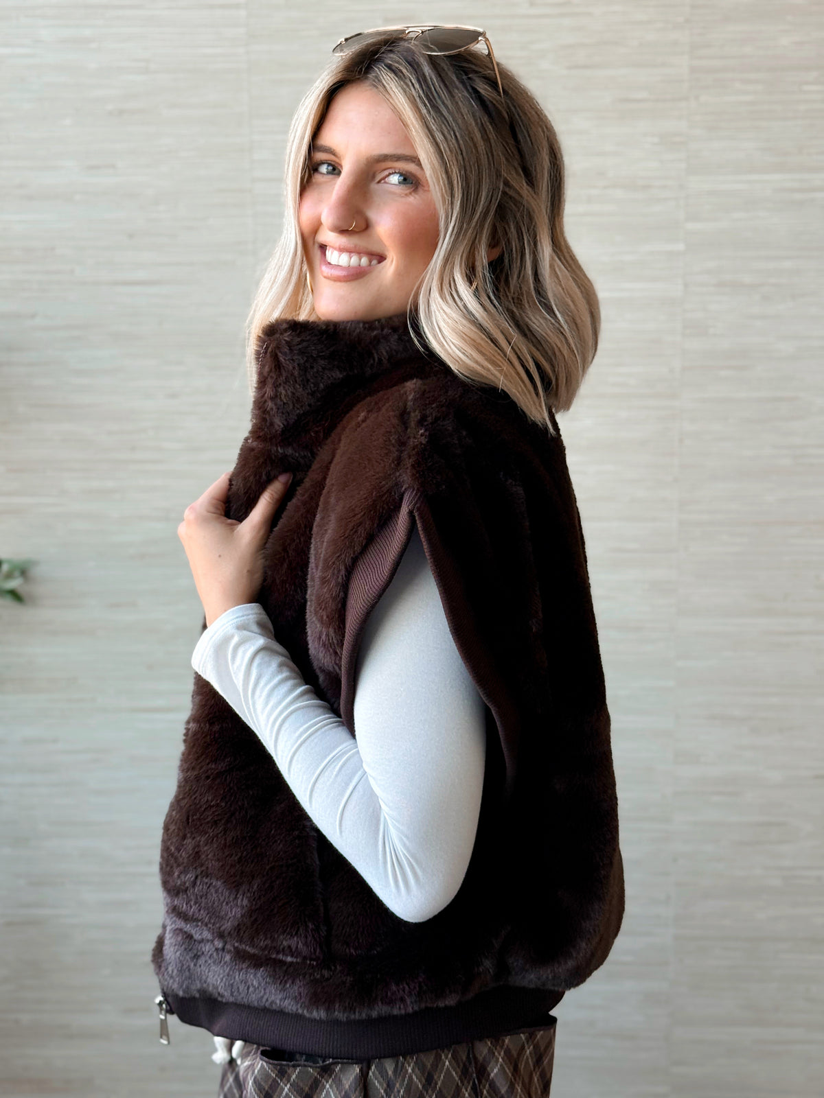 Becky Faux Fur Vest - BROWN