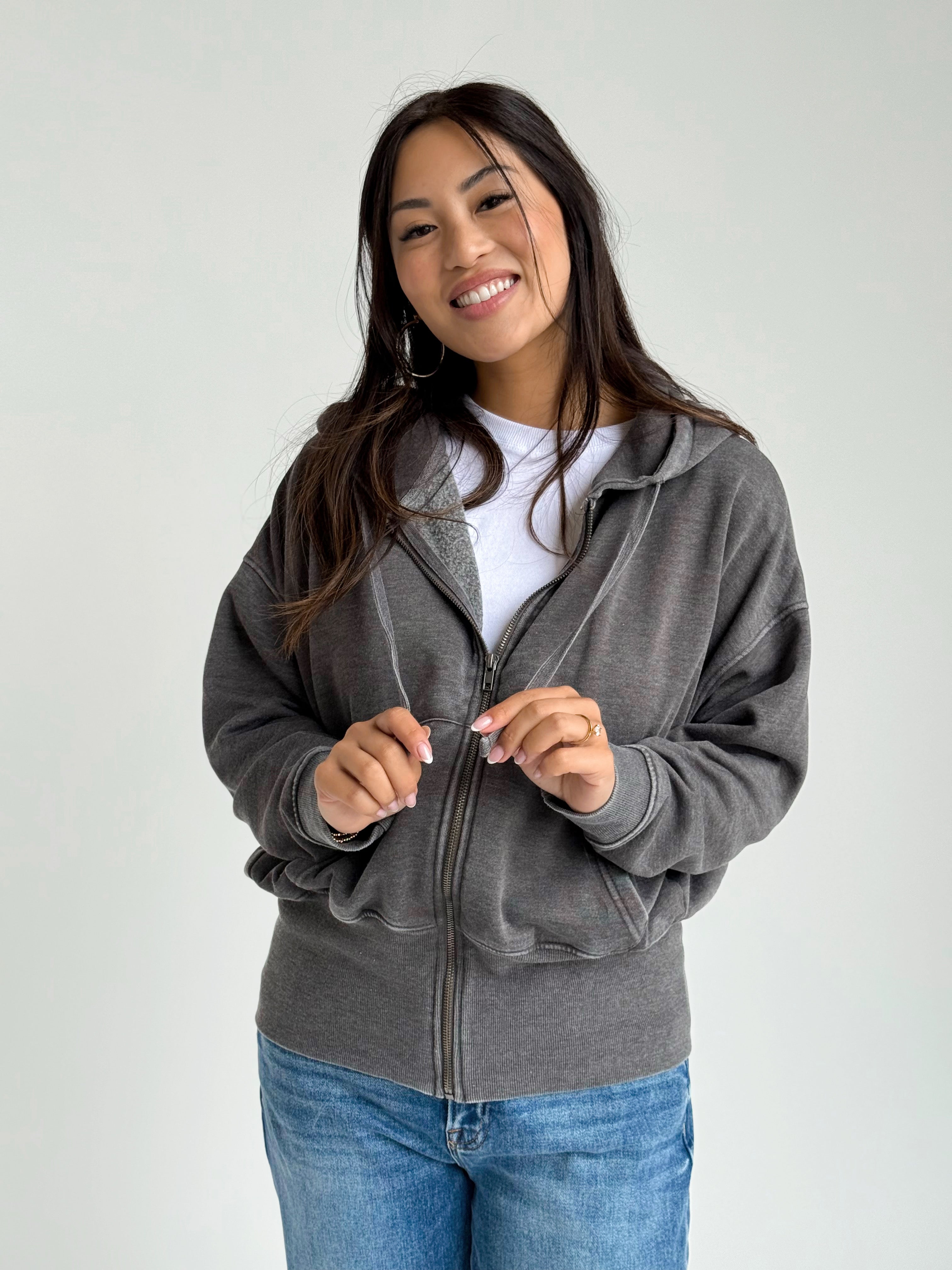 NorthWest Road Trip Zip Up - BLACK