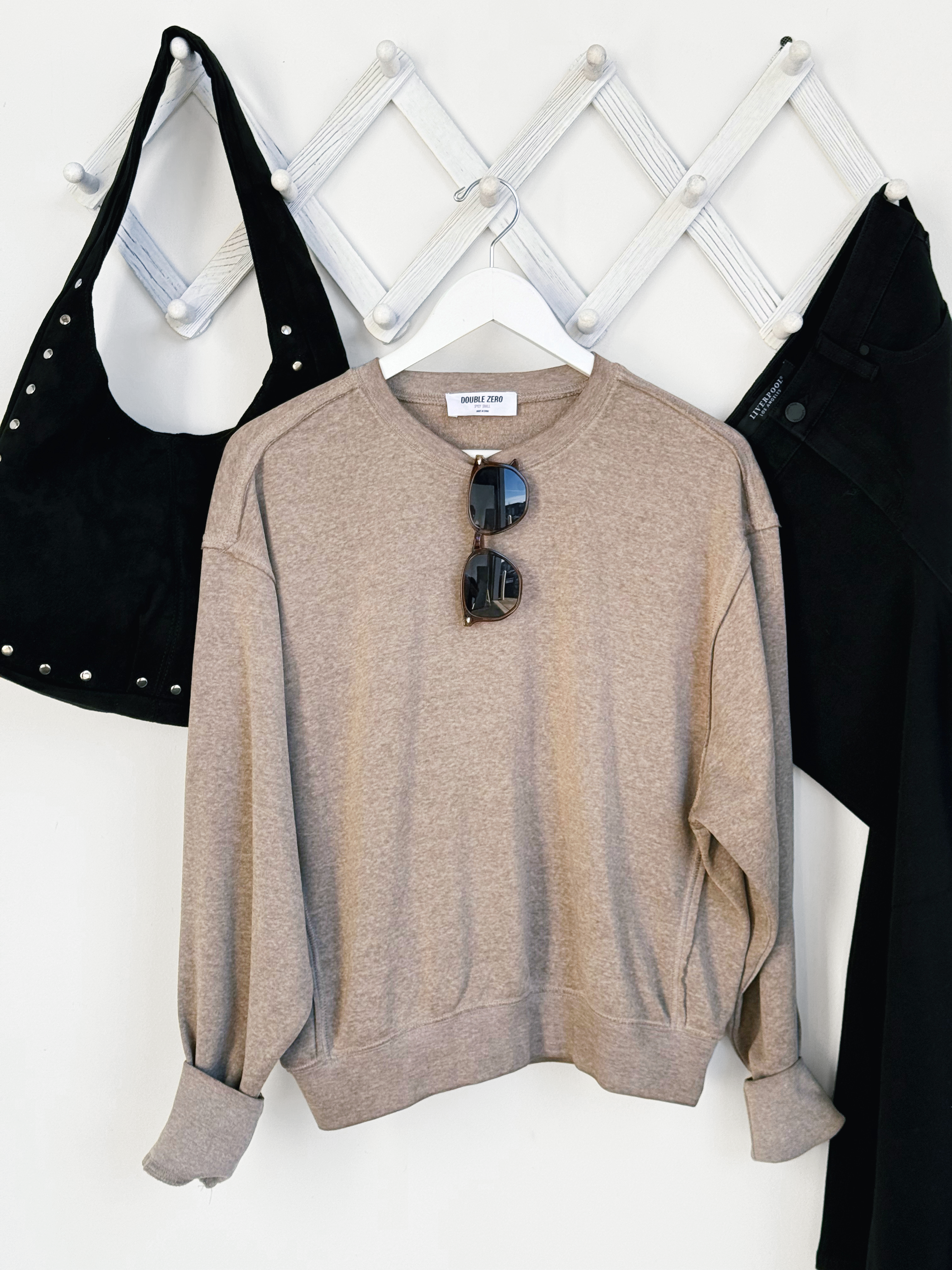 Nicole Sweatshirt - MOCHA
