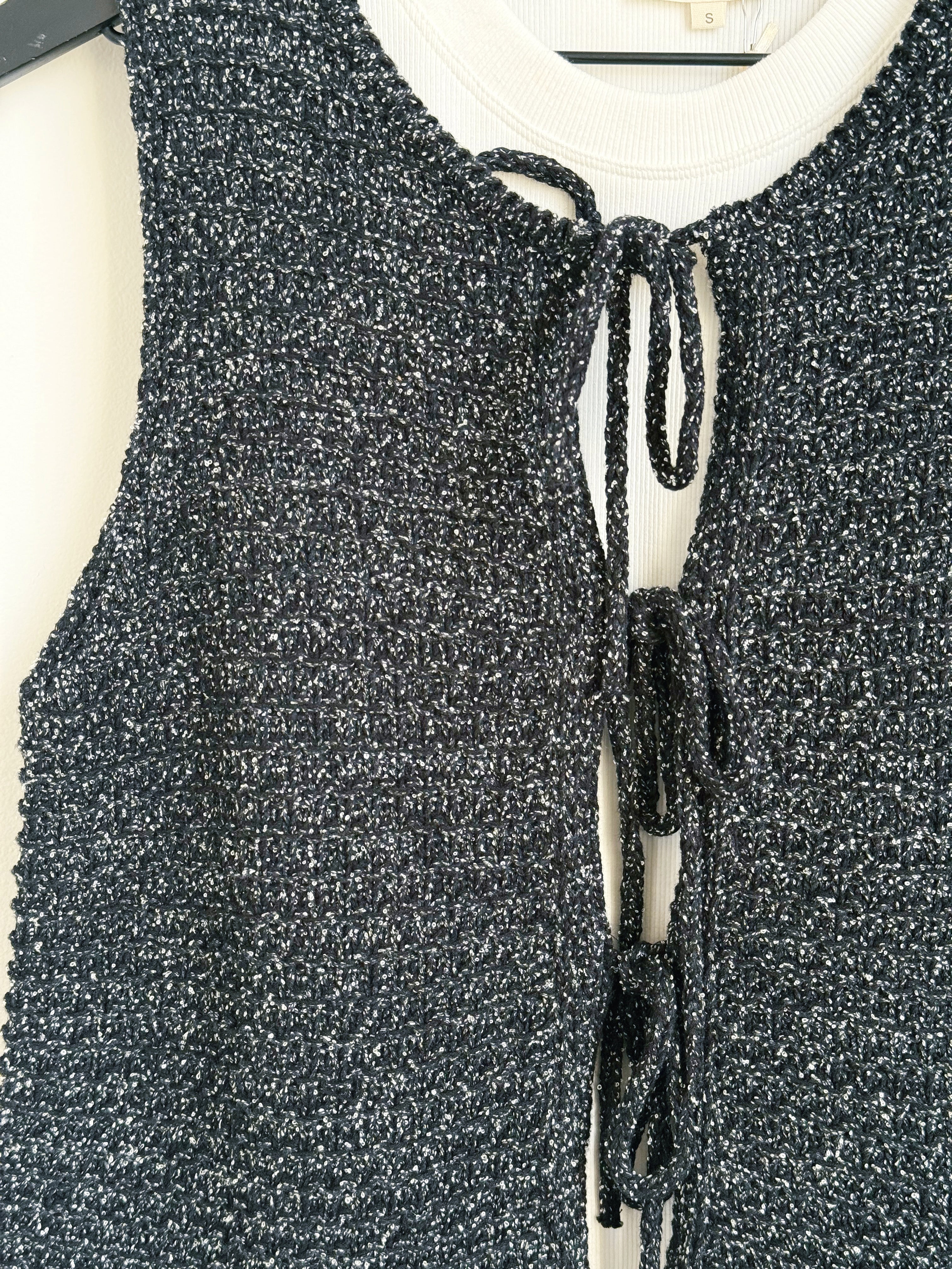 Brooks Sweater Vest - GREY