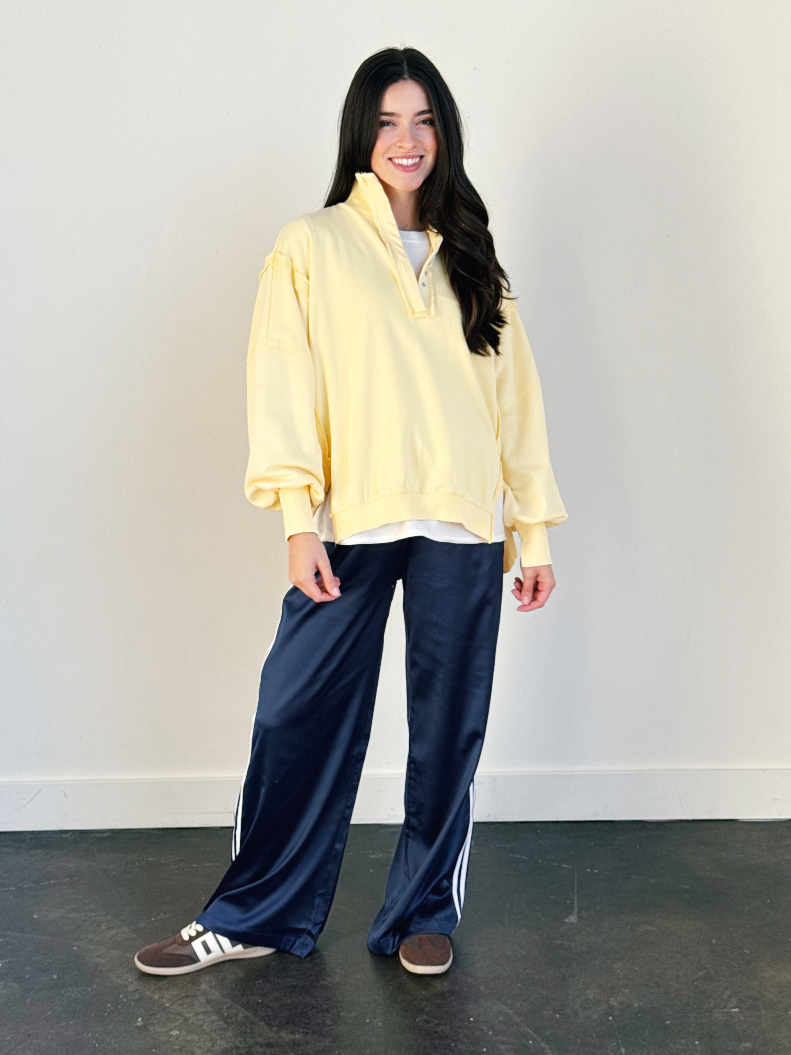 Hideaway Sweatshirt - BUTTER CREAM