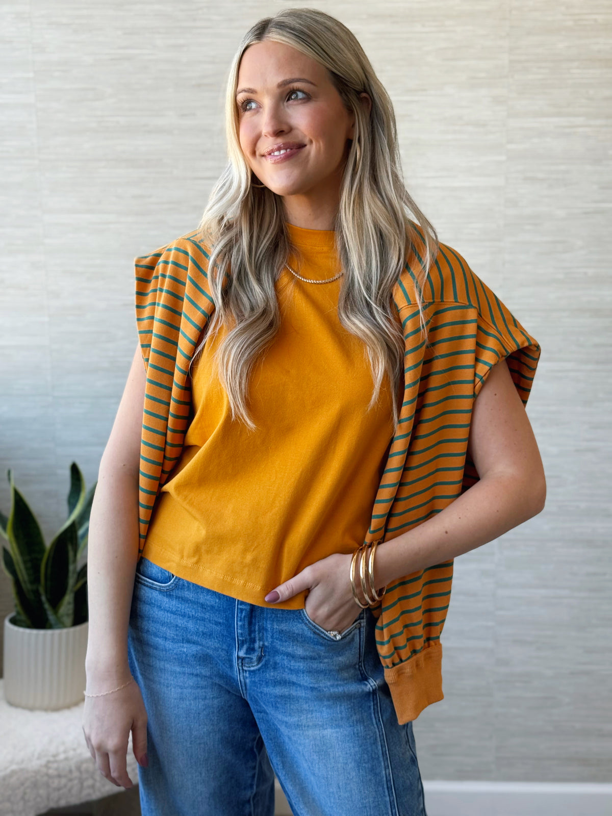Scout Tee - MUSTARD