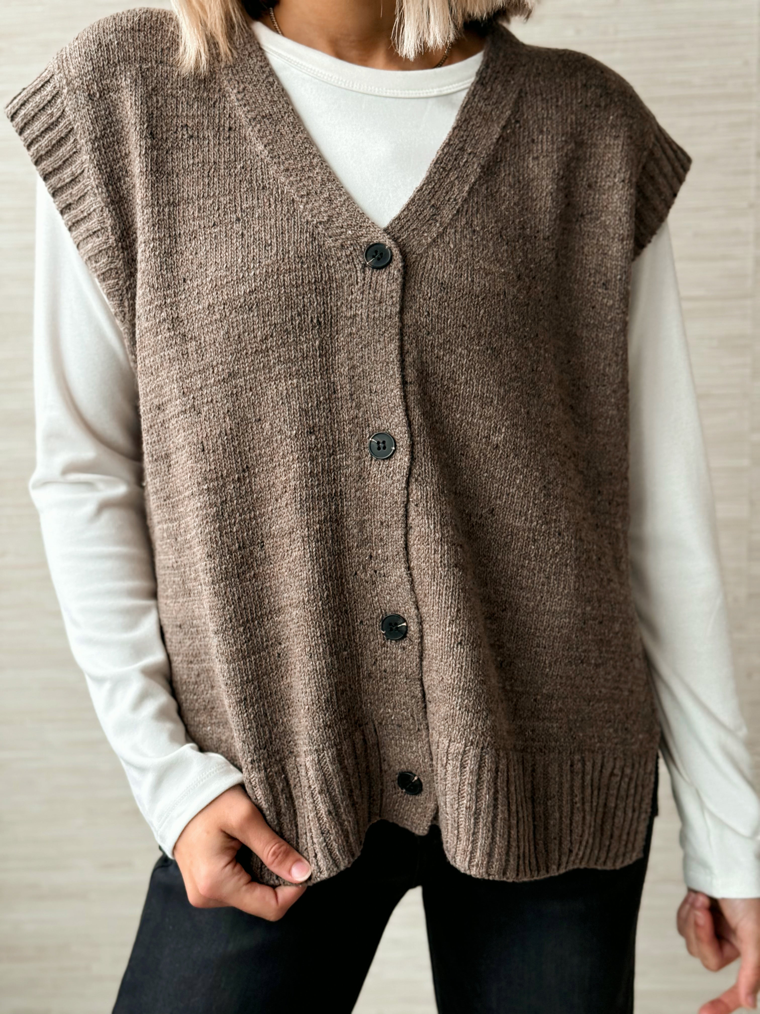 Any Who Vest - MOCHA