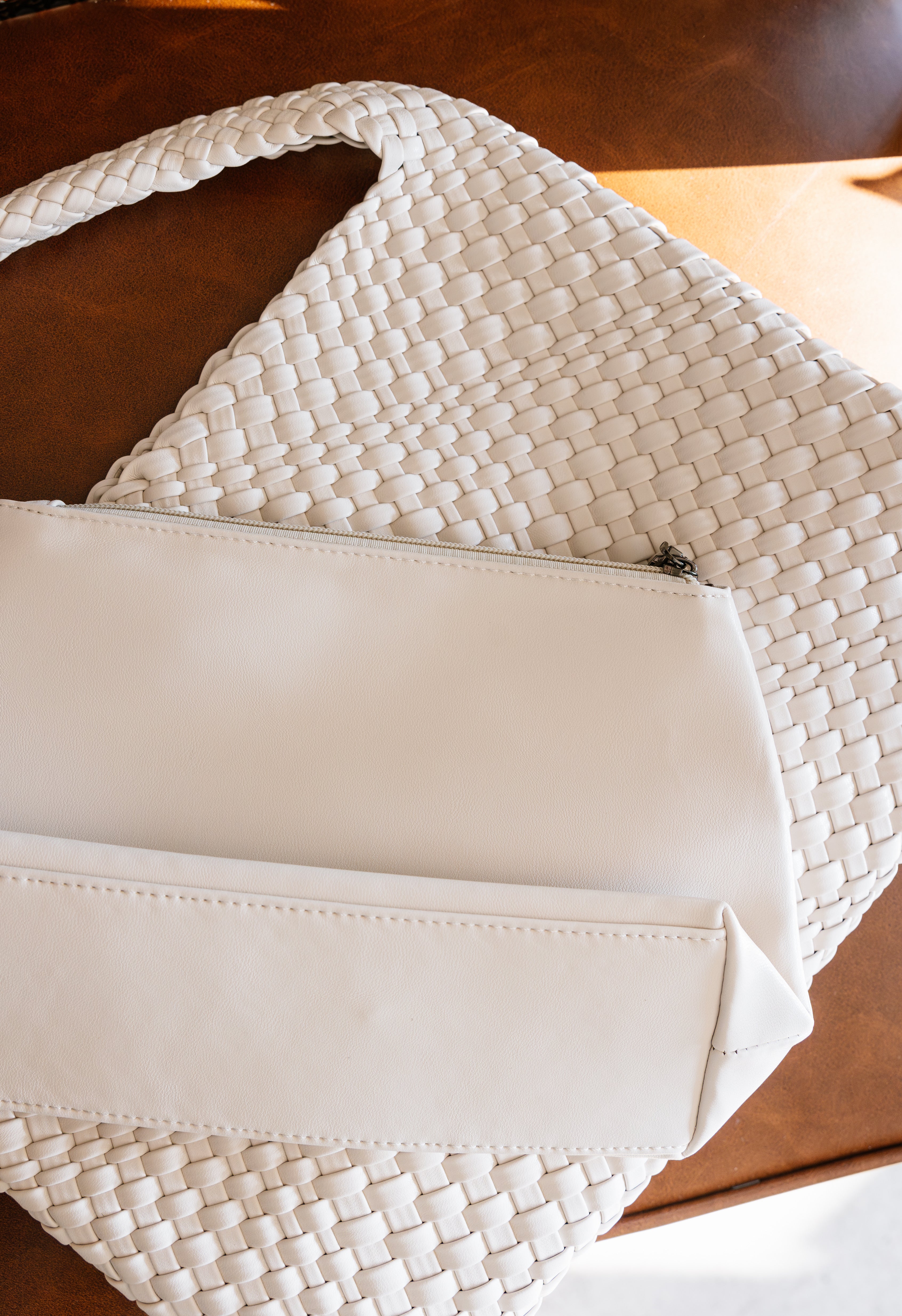 Alexandra Textured Bag - WHITE