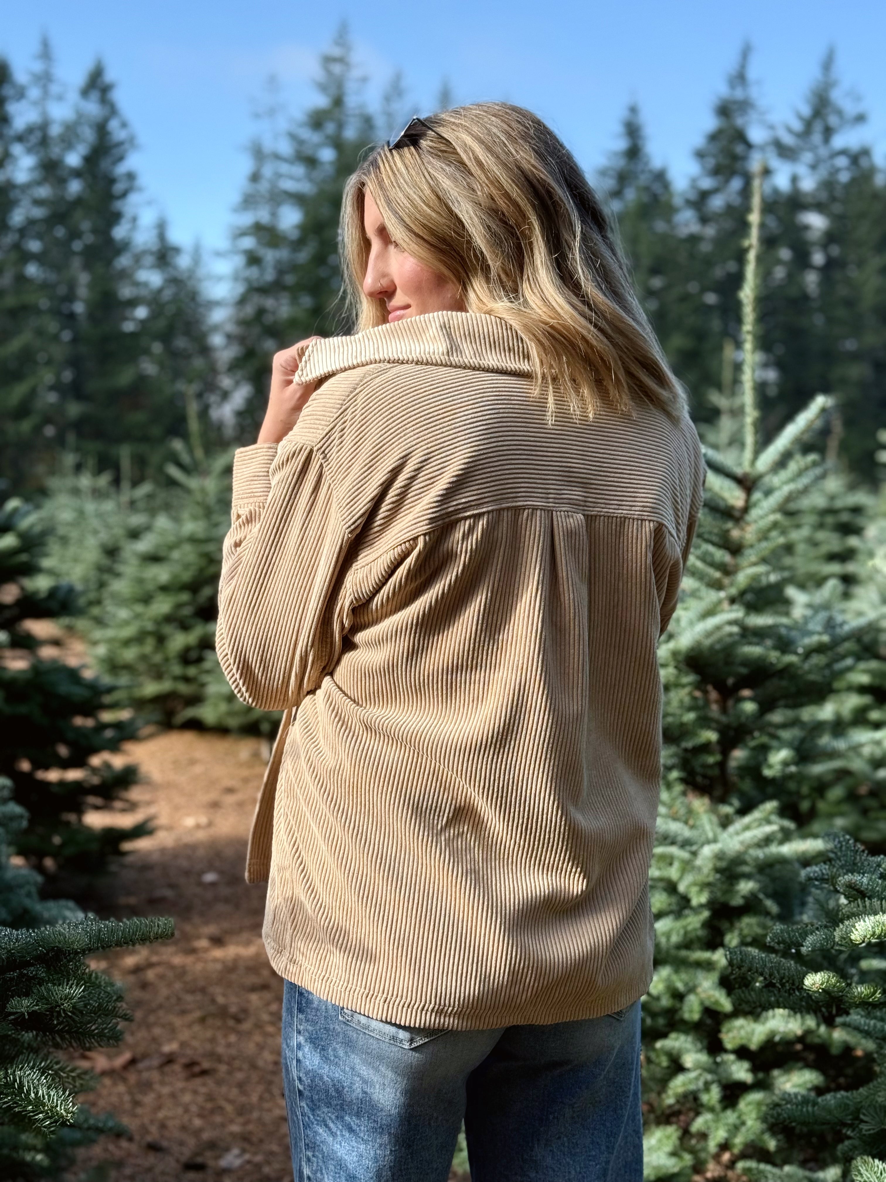 Lee Ann Shacket - BEIGE