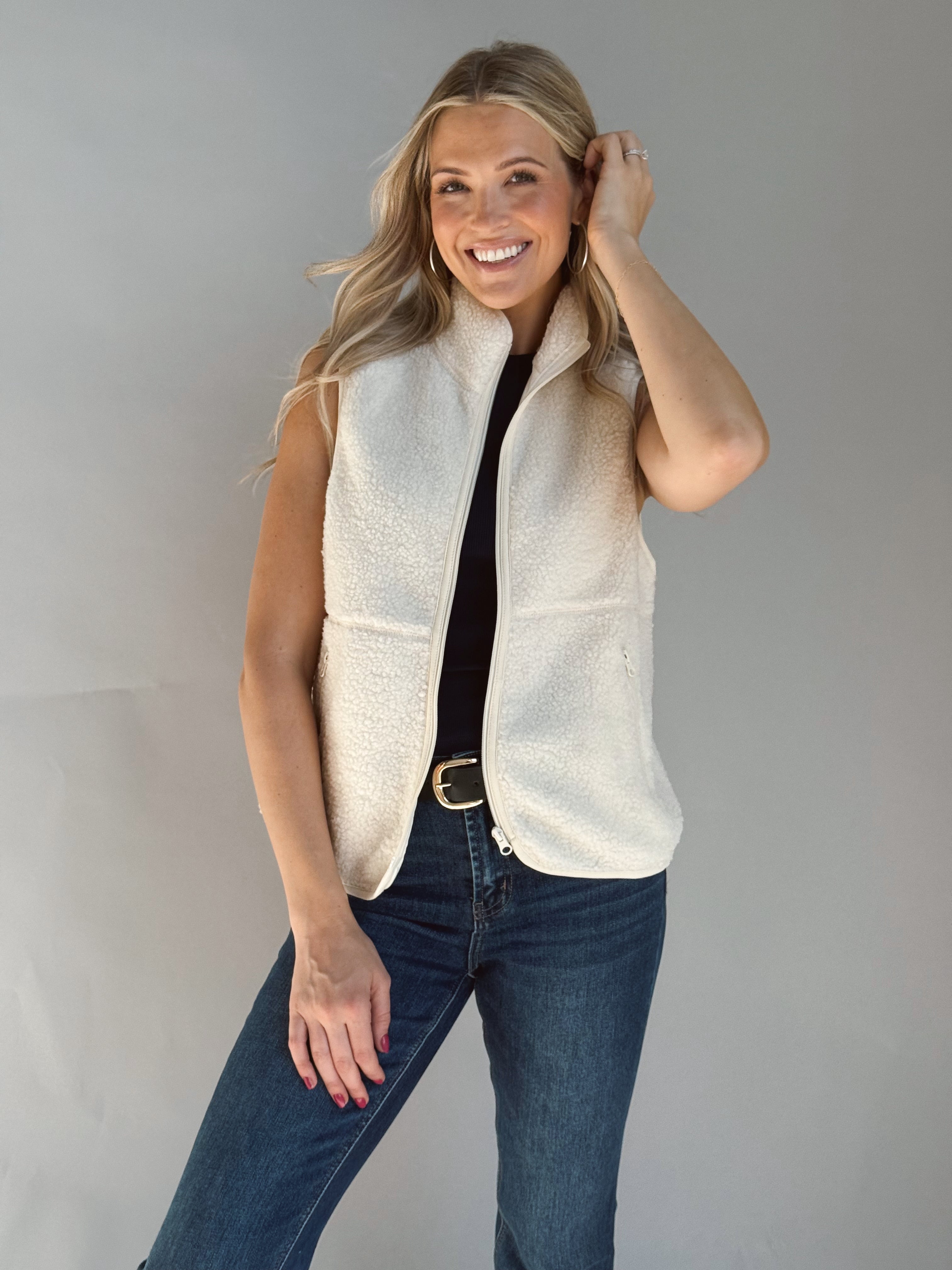 Café Cloud Vest - CREAM