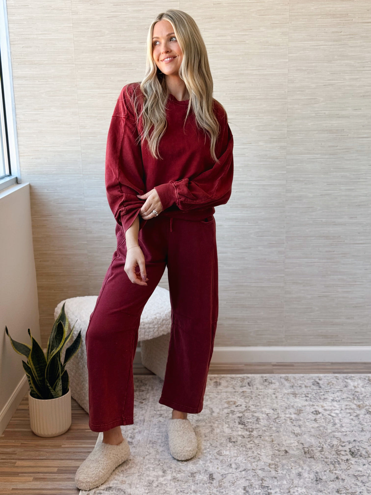 Airport Barrel Sweatpants - CRIMSON - willows clothing Sweatpants