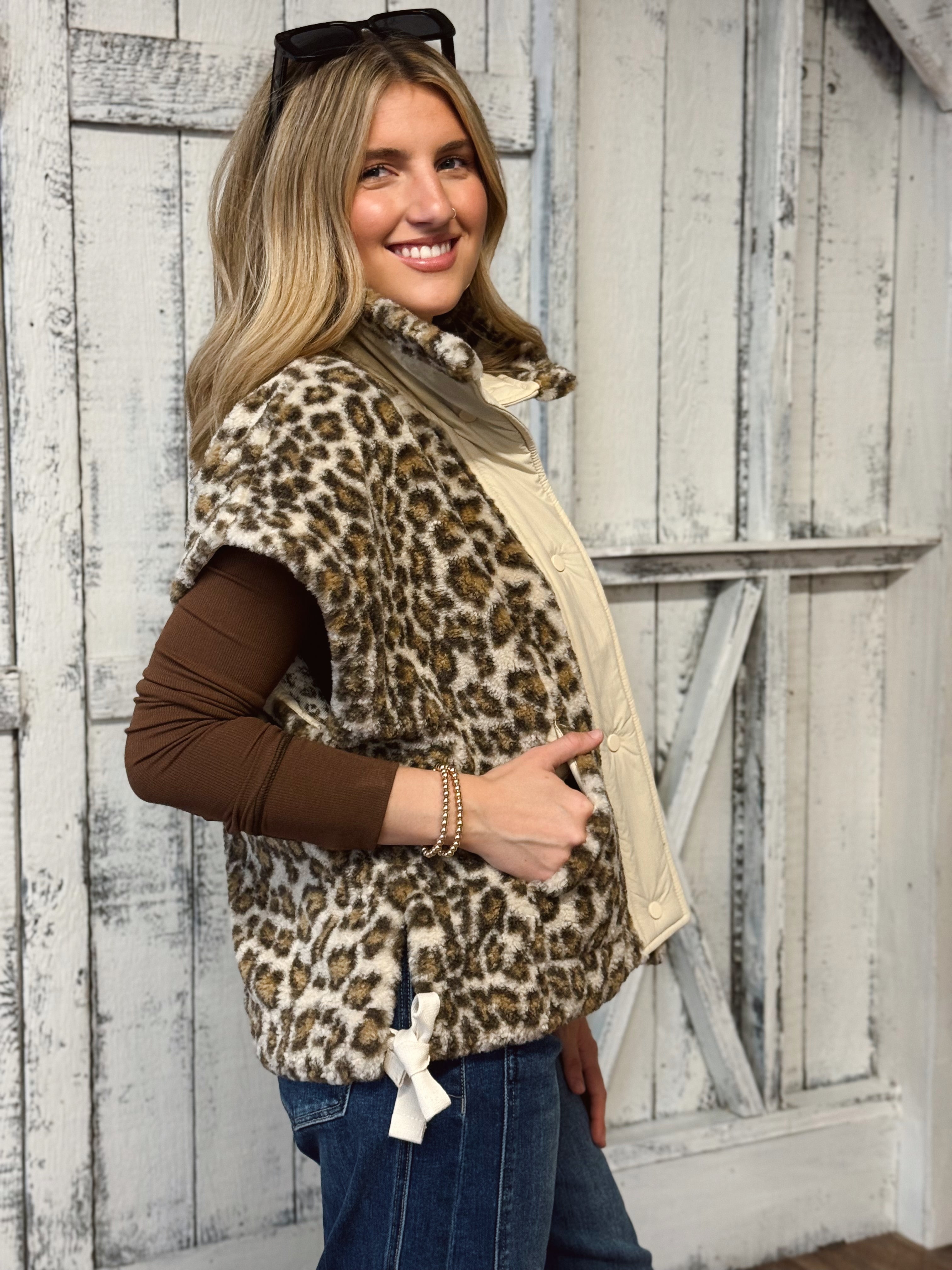 Annamarie Vest - LEOPARD - willows clothing VEST