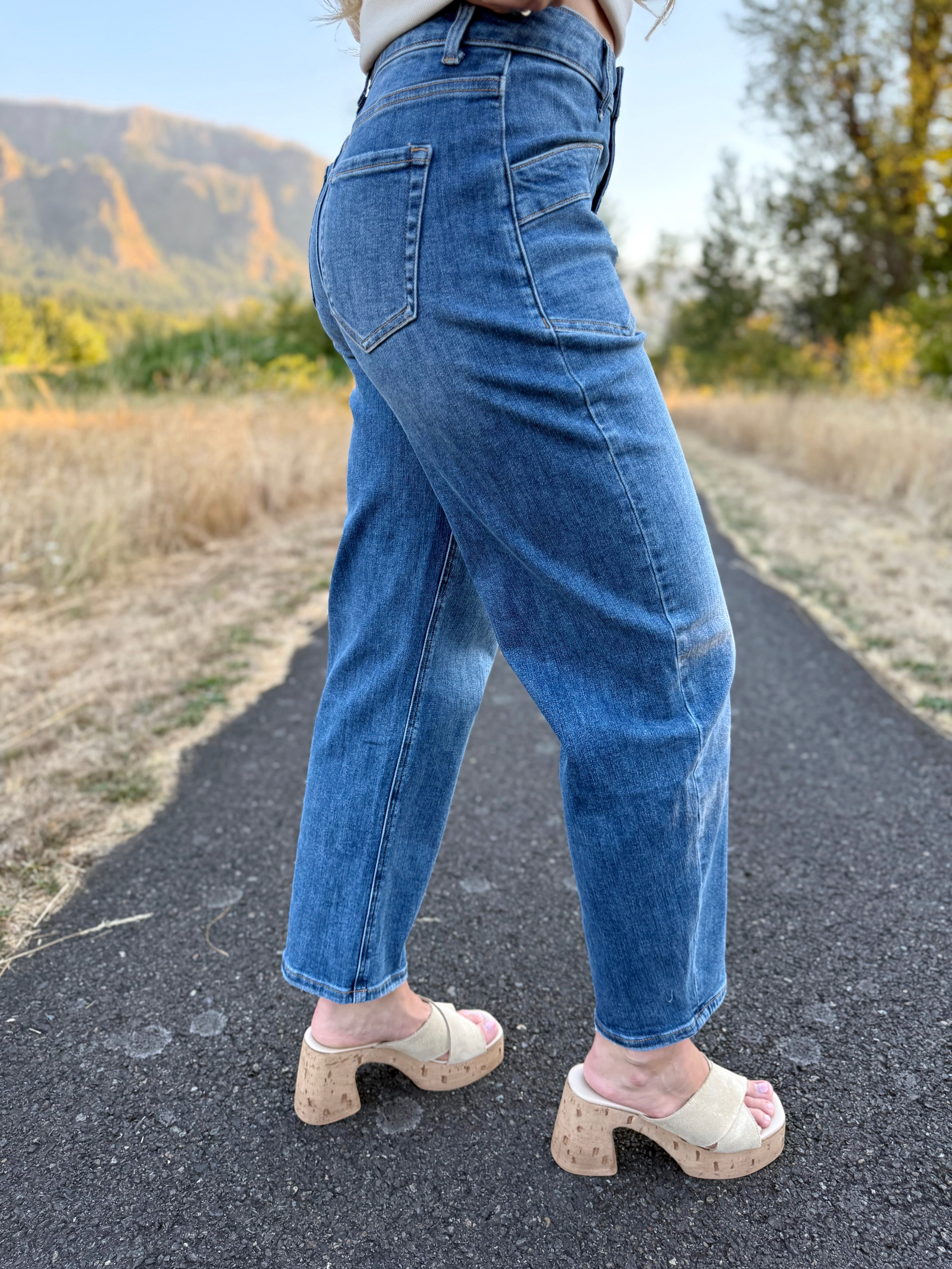 [ANNIEWEAR] Matthew Barrel Jean - DARK DENIM - willows clothing BARREL JEAN