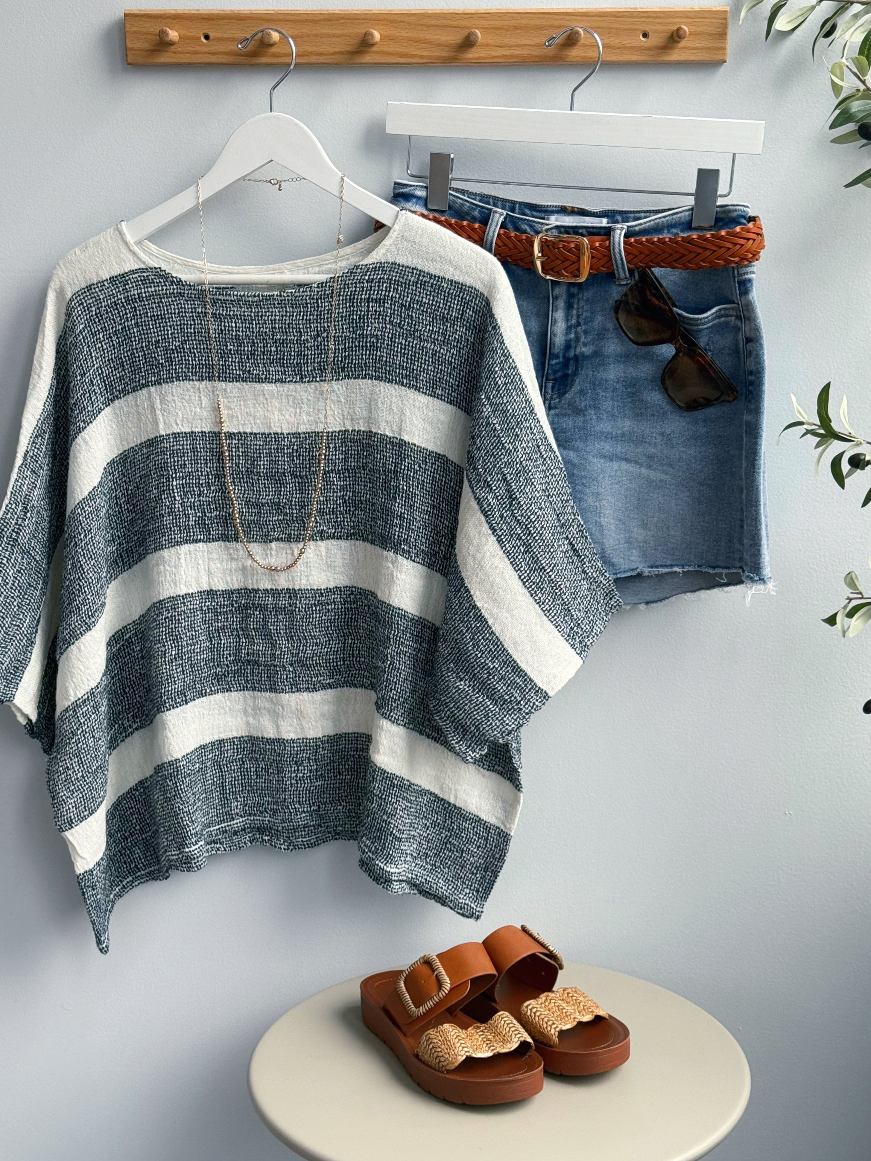 Arasha Top - NAVY - willows clothing S/S SHIRT