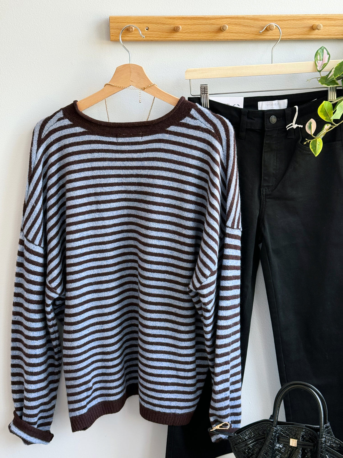 Autumn Stroll Sweater - CHOCOLATE BROWN - willows clothing SWEATER