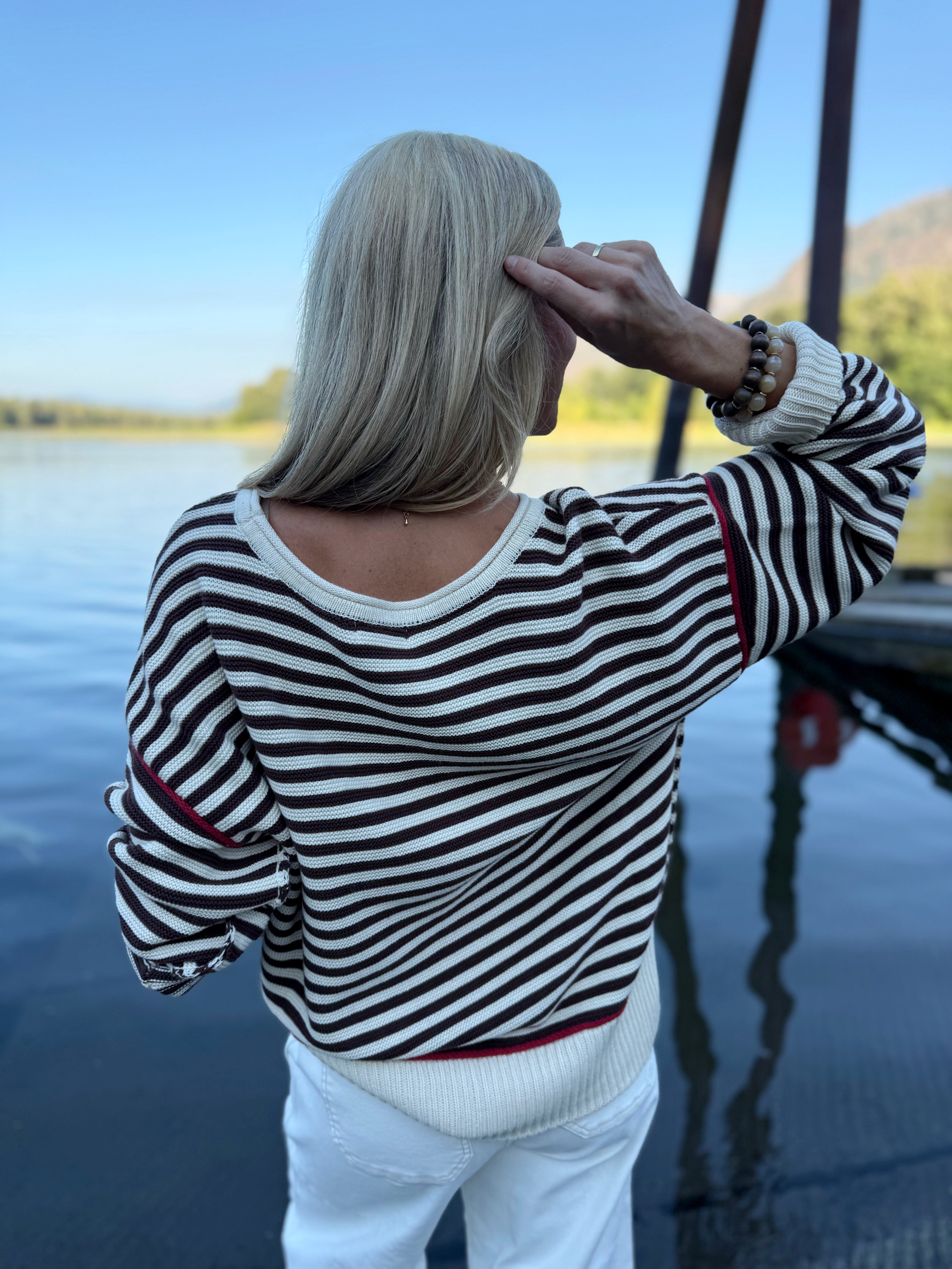 Beacon Rock Sweater - IVORY - willows clothing SWEATSHIRT