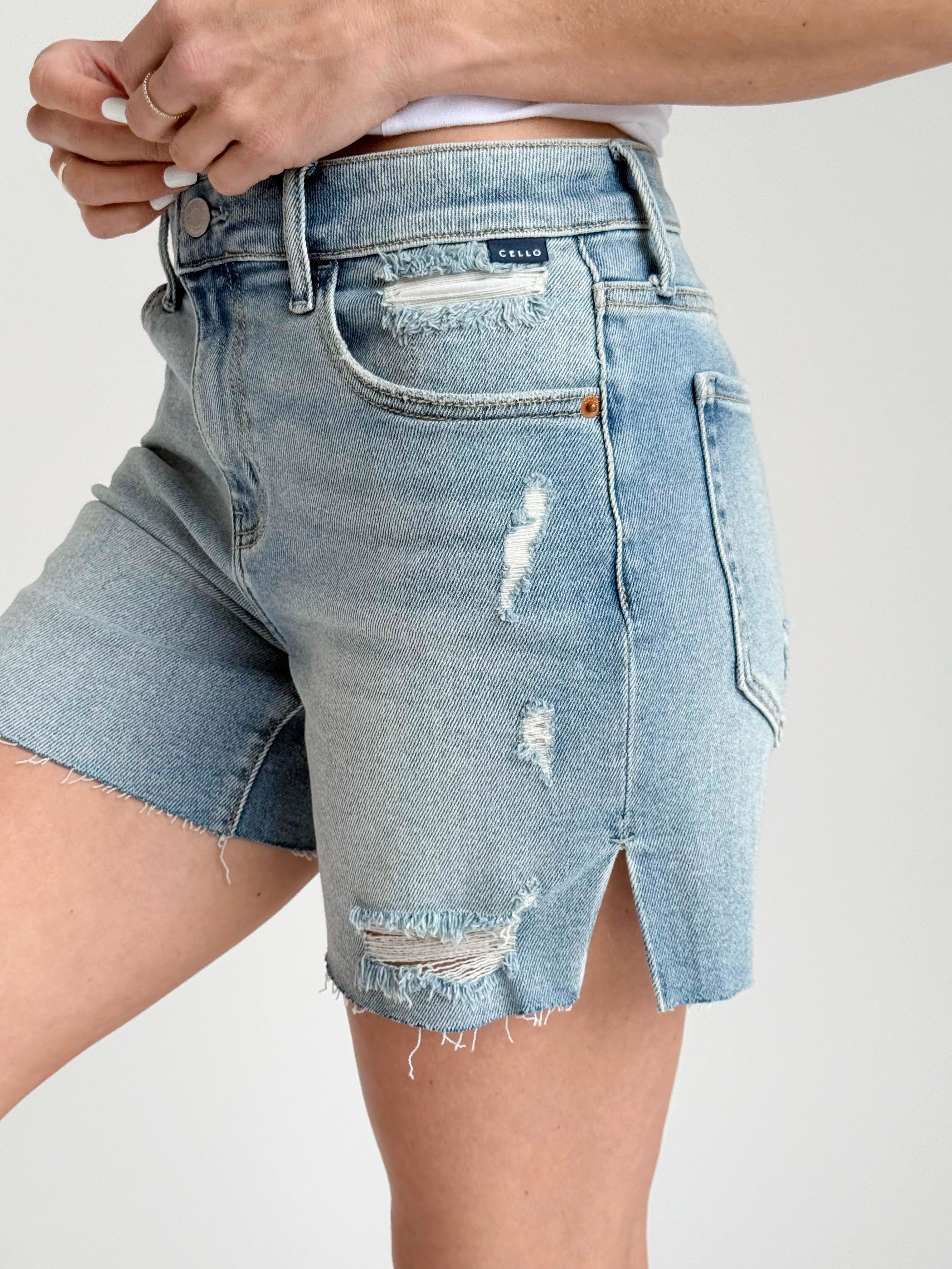 [CELLO] Dustin Denim Shorts - LIGHT - willows clothing SHORTS