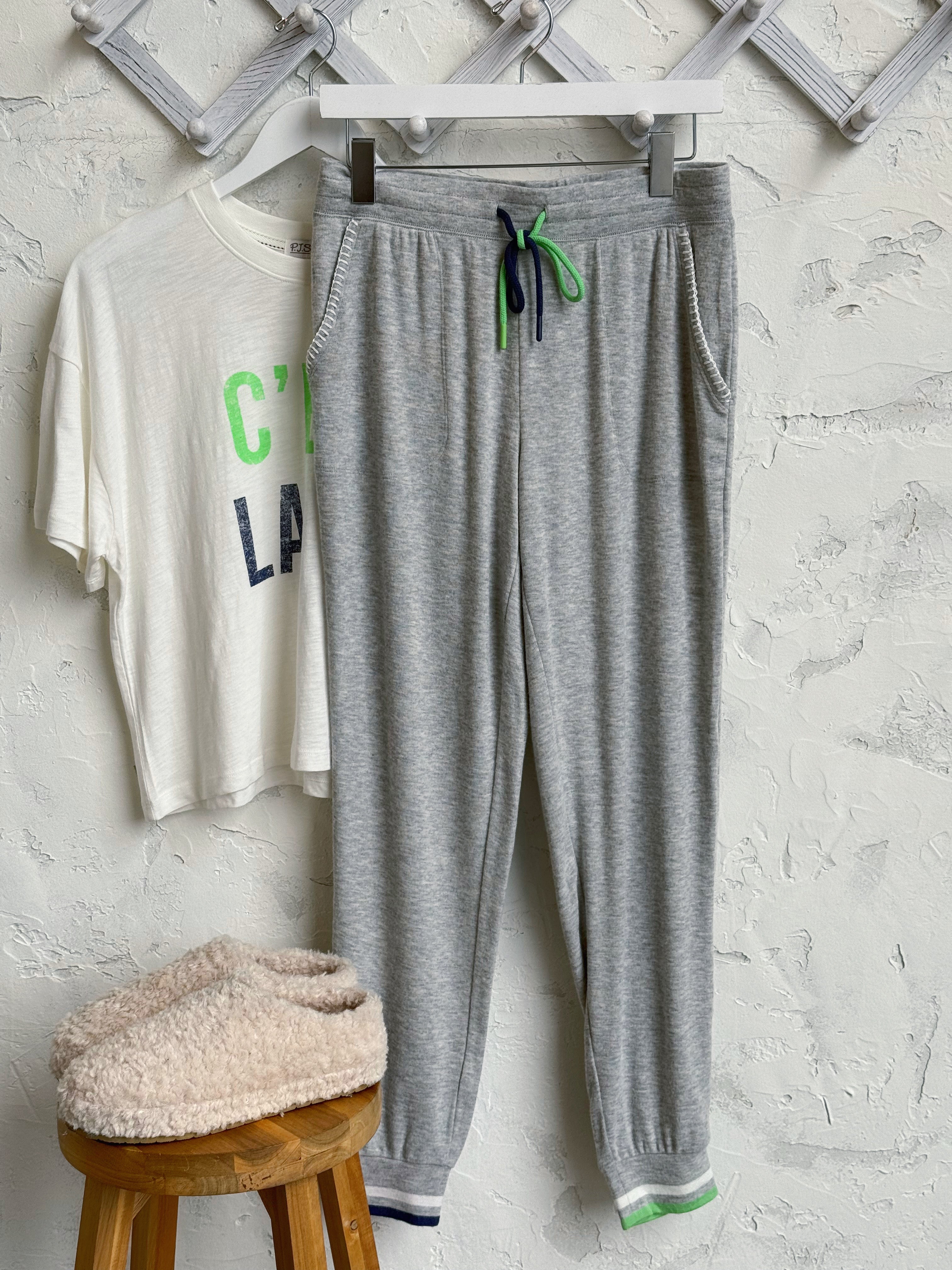 C'est La Vie Sweatpants - HEATHER GREY - willows clothing Sweatpants