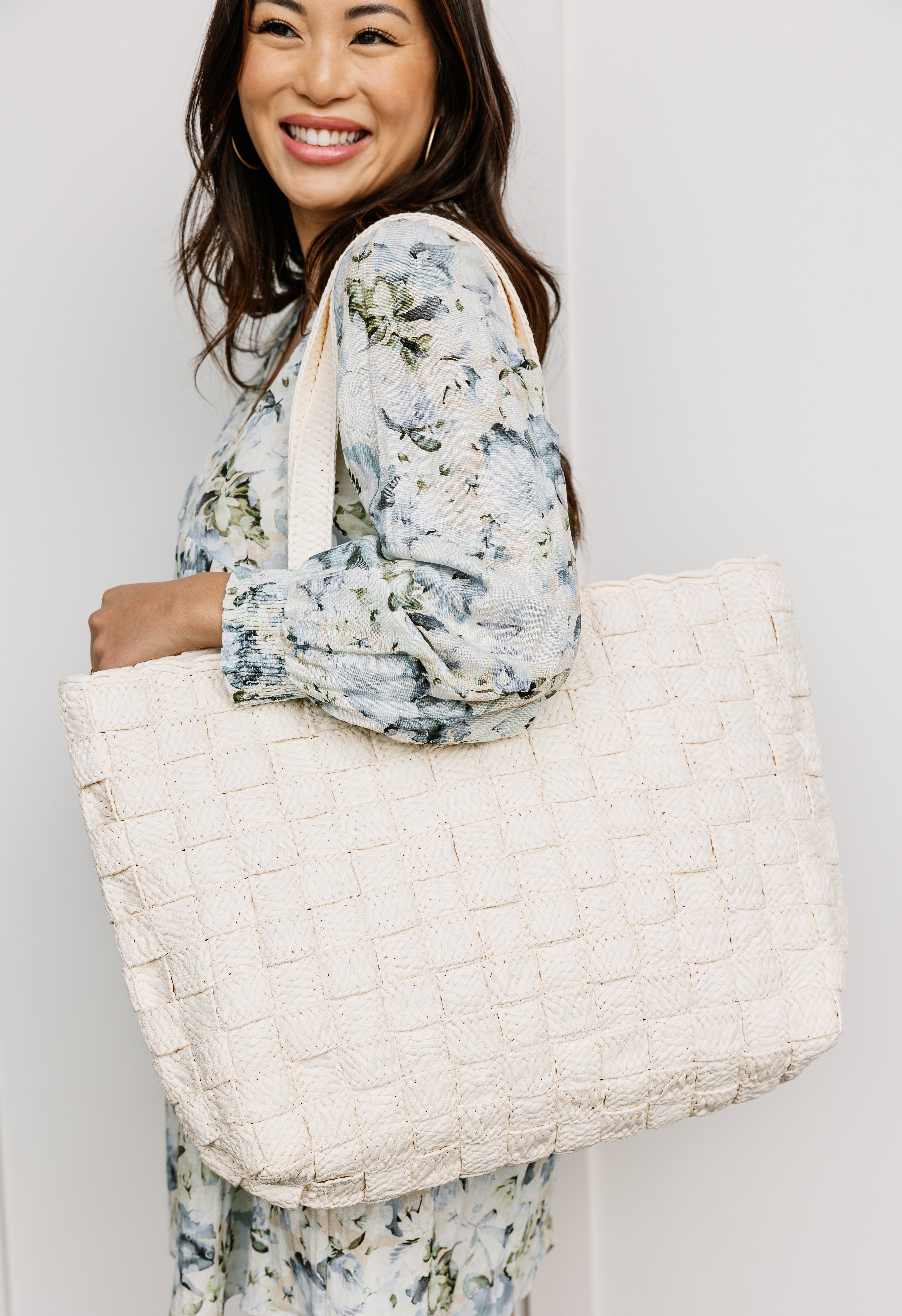 Charming Tote - IVORY - willows clothing Tote