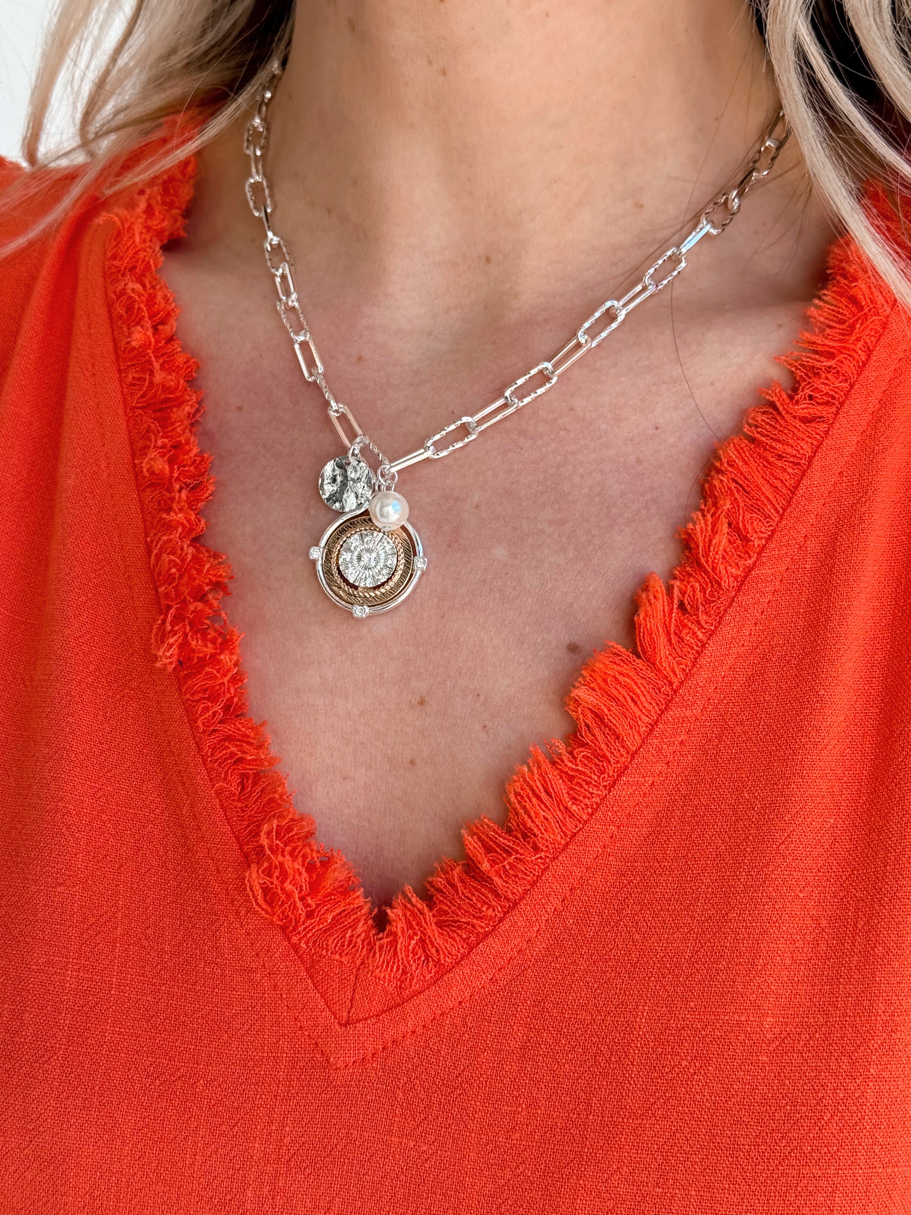 Compass Necklace - SILVER - willows clothing NECKLACE