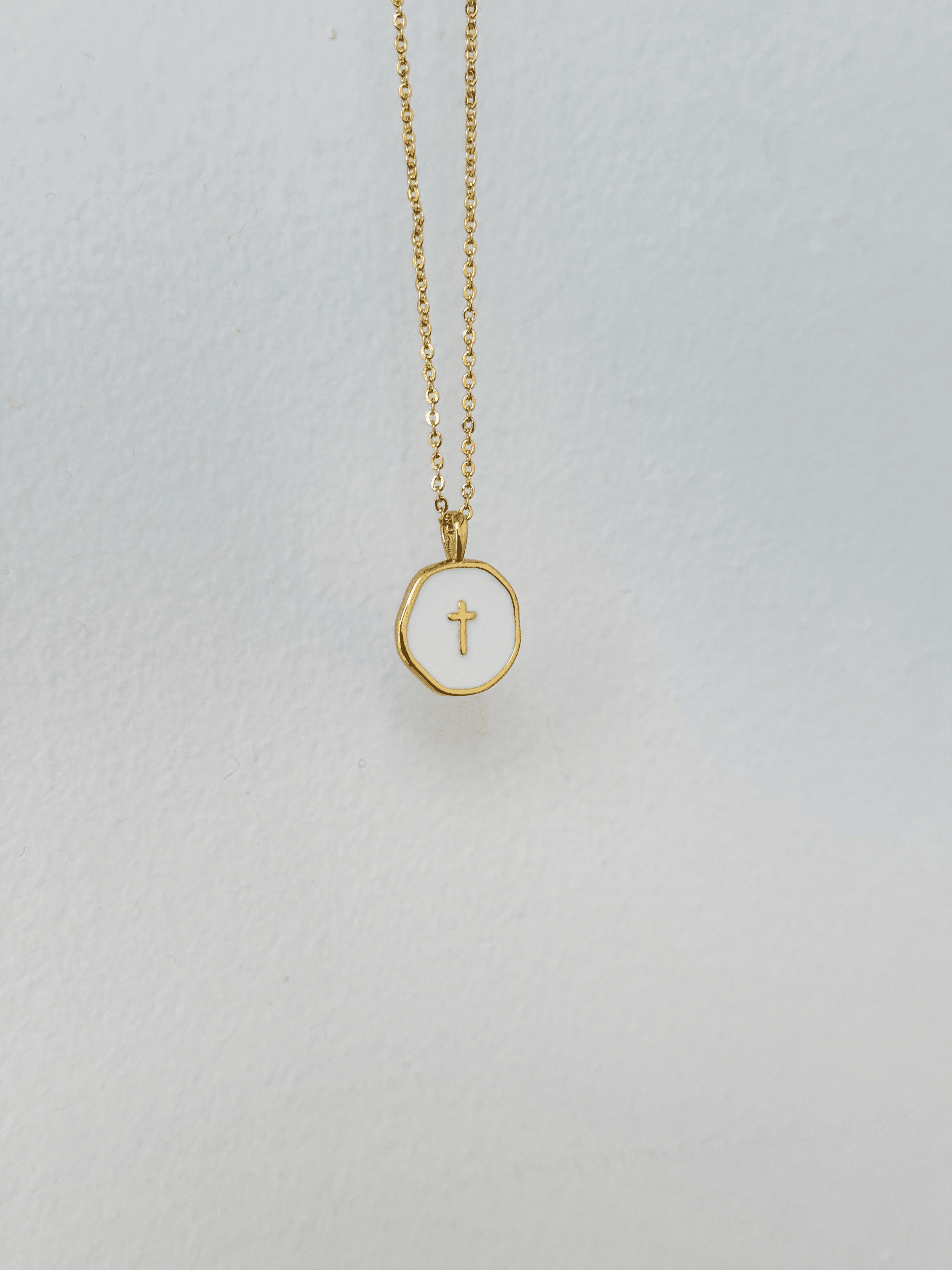 Cross Pendant Necklace - WHITE - willows clothing NECKLACE