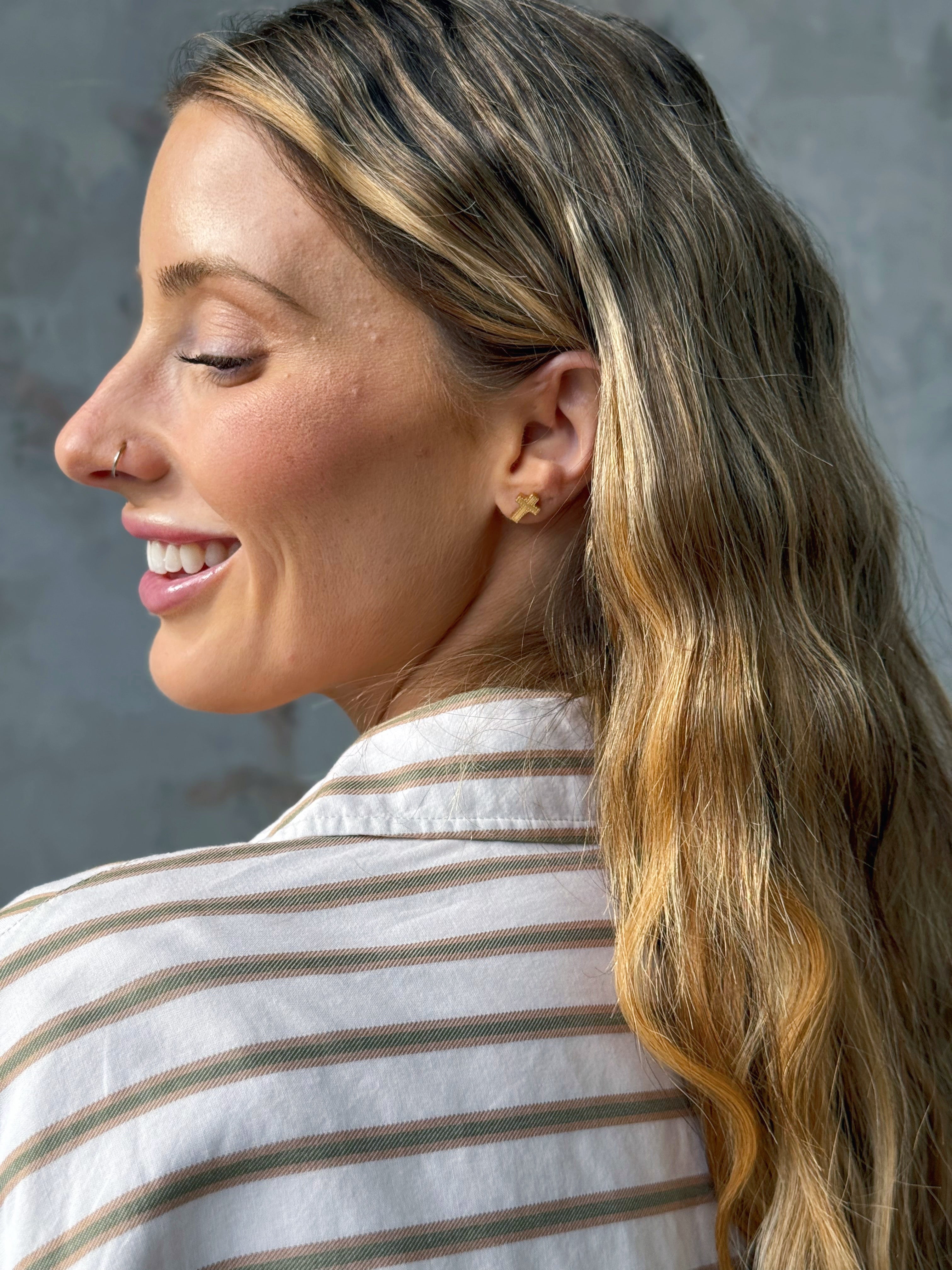 Cross Stud Earrings - GOLD - willows clothing EARRINGS