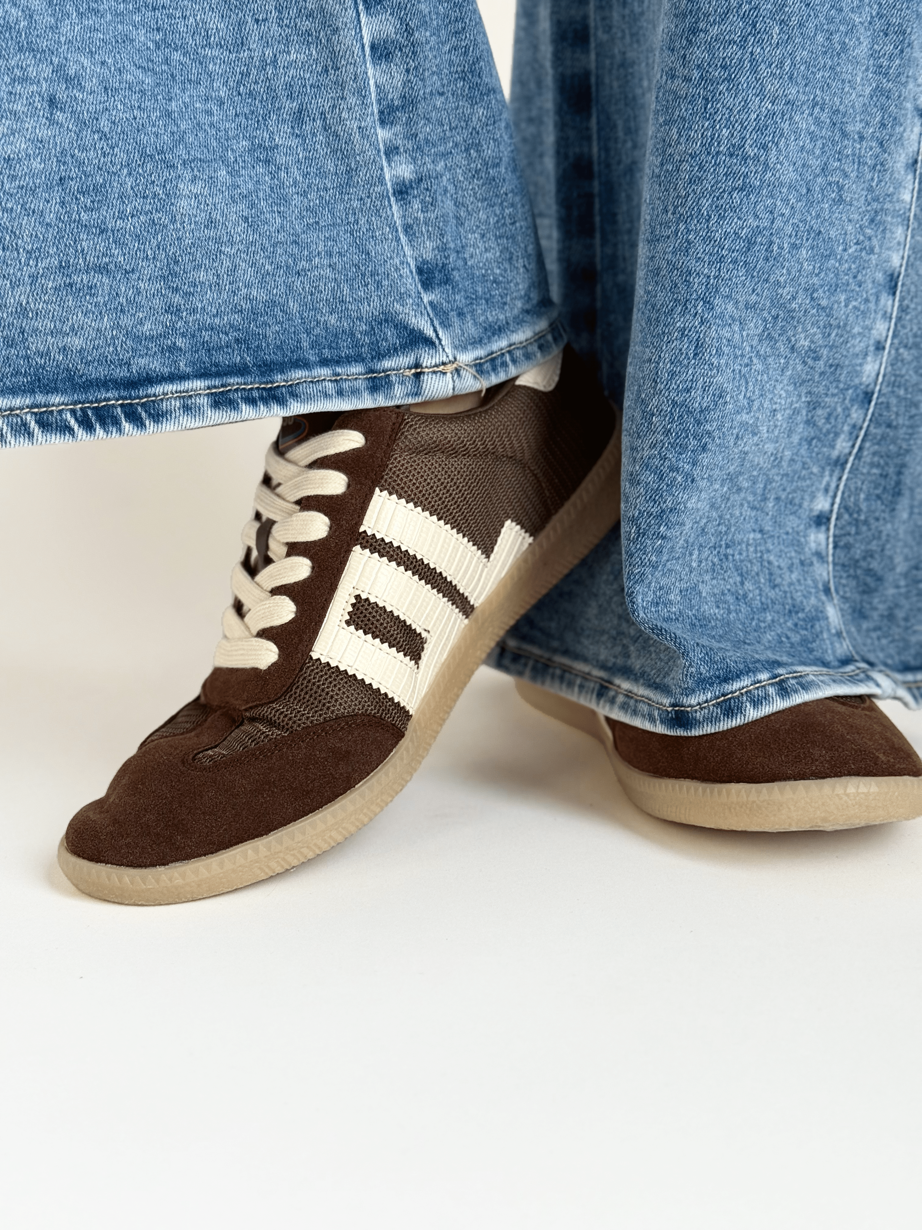 Dani Sneakers - BROWN - willows clothing Sneakers