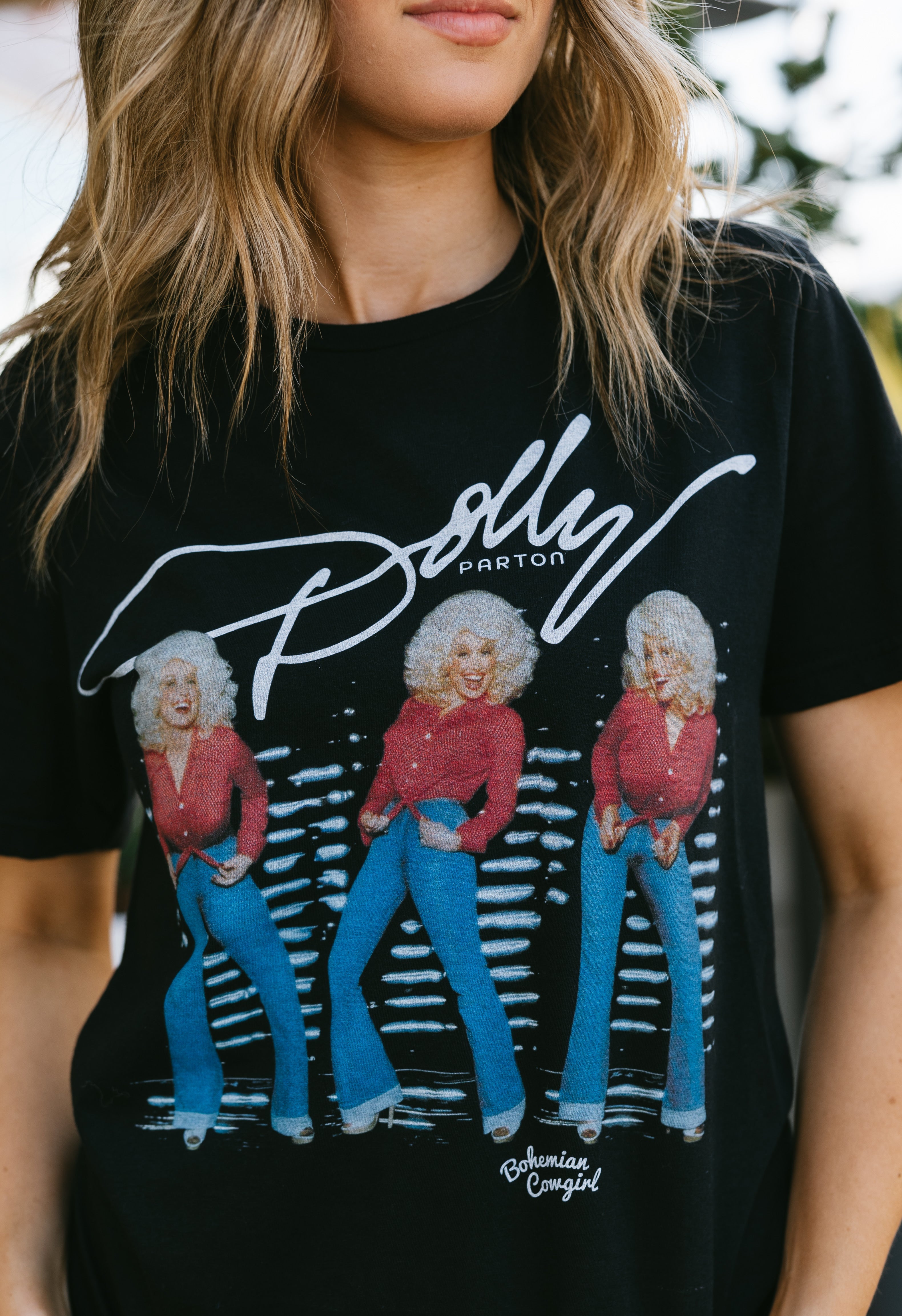 Dolly Parton Tee - BLACK - willows clothing S/S Shirt