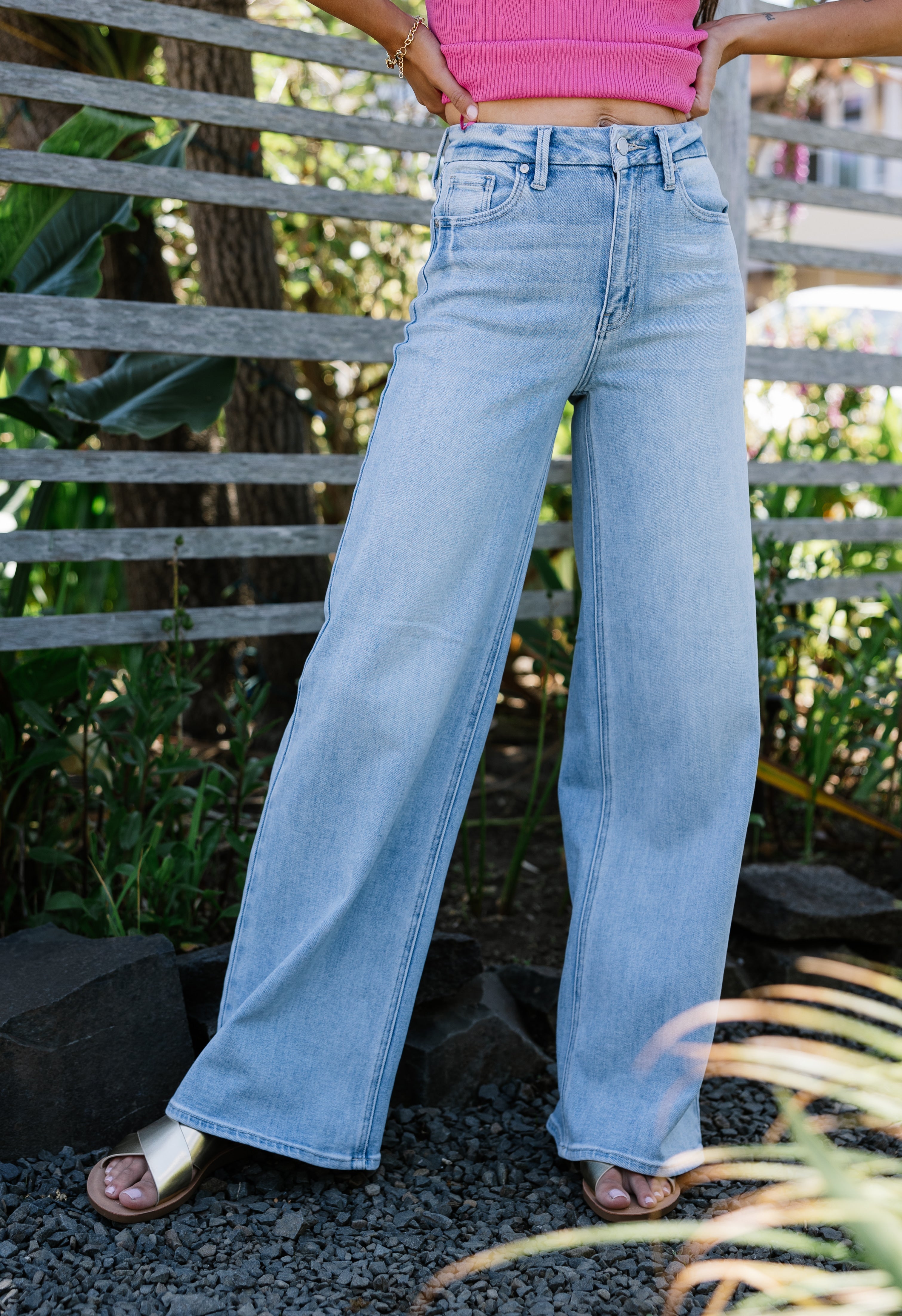 Elvis Jeans - LIGHT DENIM - willows clothing WIDE LEG