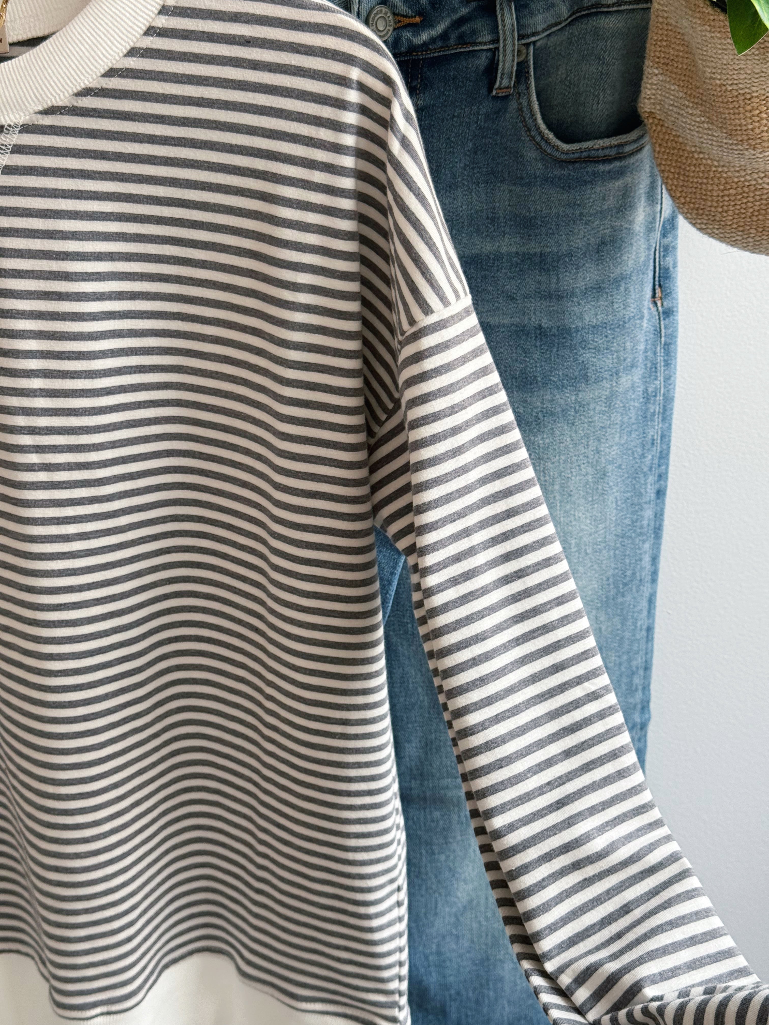 Everyday Stripe Pullover - MOCHA - willows clothing SWEATSHIRT