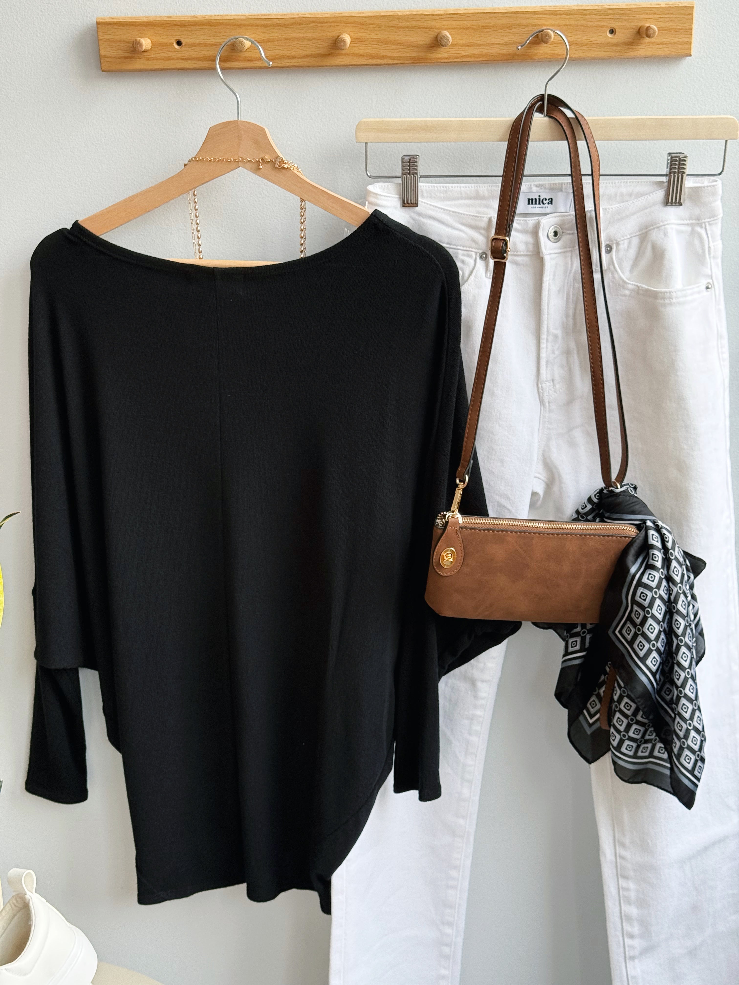 Favorite Comfy Tunic - BLACK - willows clothing L/S Shirt
