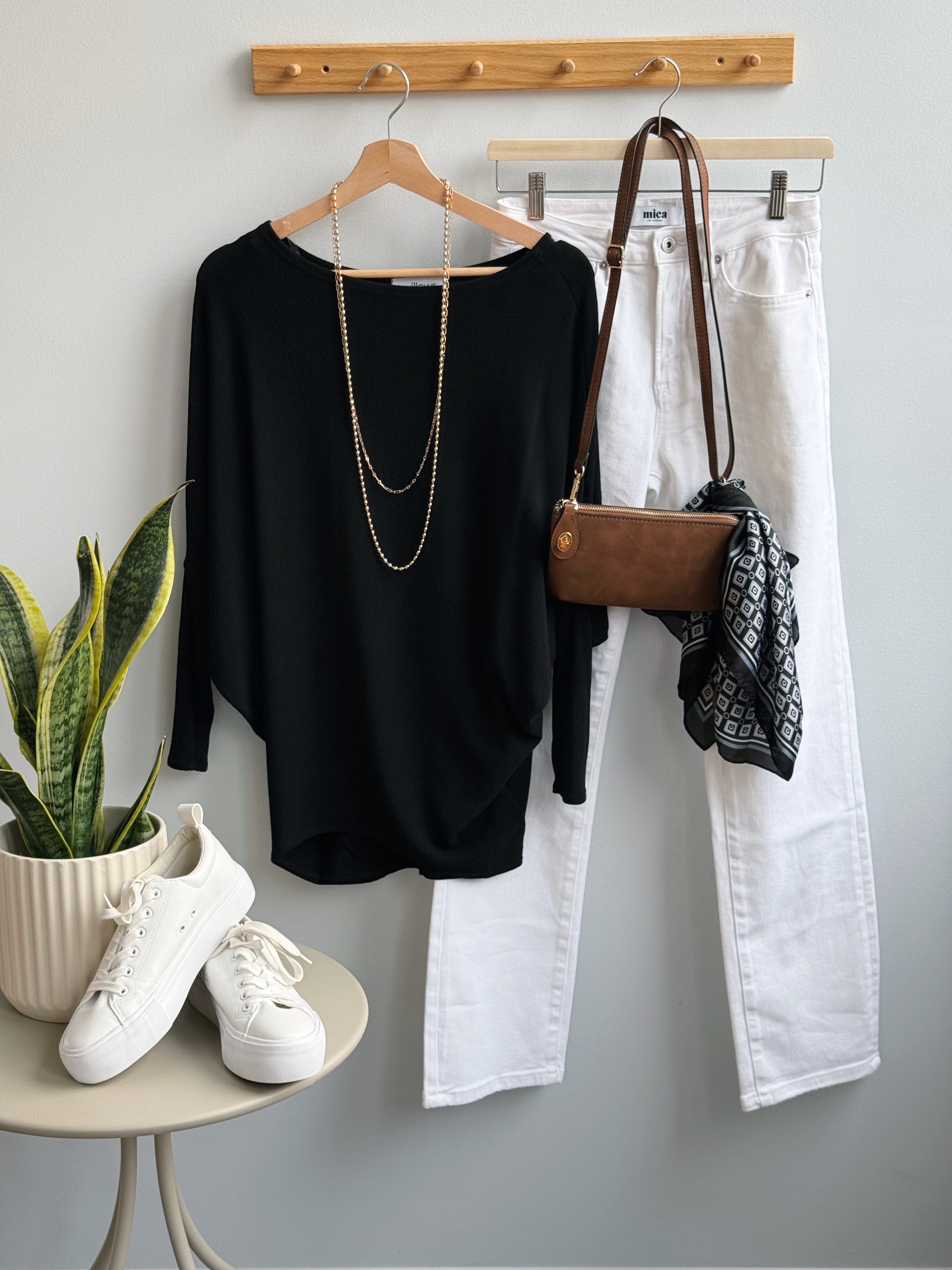 Favorite Comfy Tunic - BLACK - willows clothing L/S Shirt