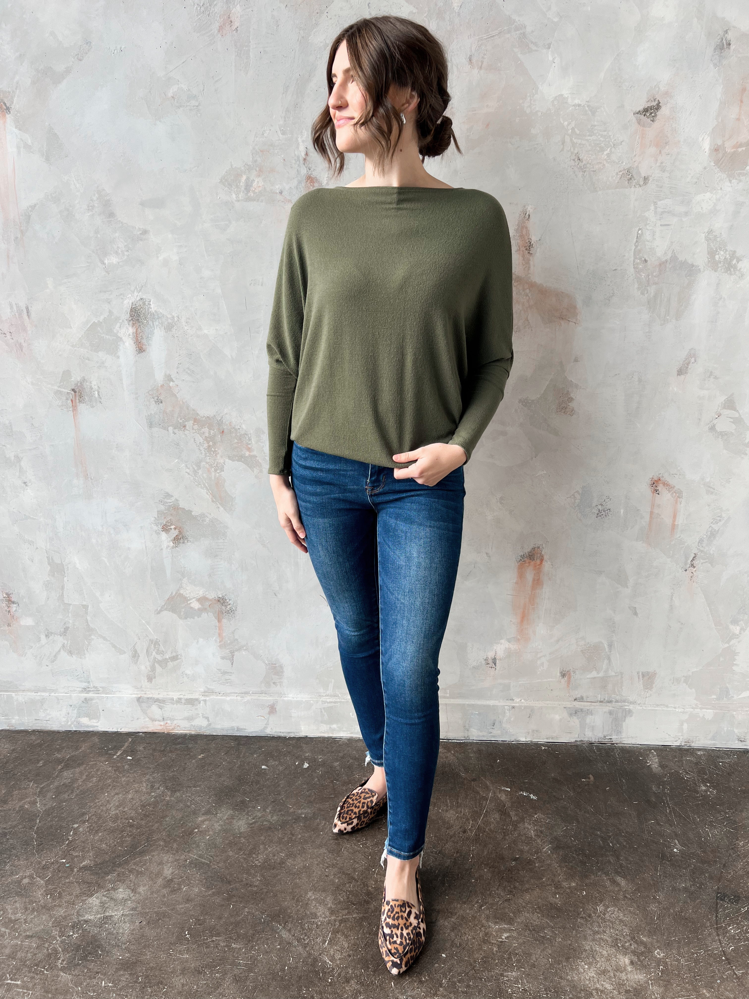 Favorite Comfy Tunic - LIVE OLIVE - willows clothing L/S Shirt