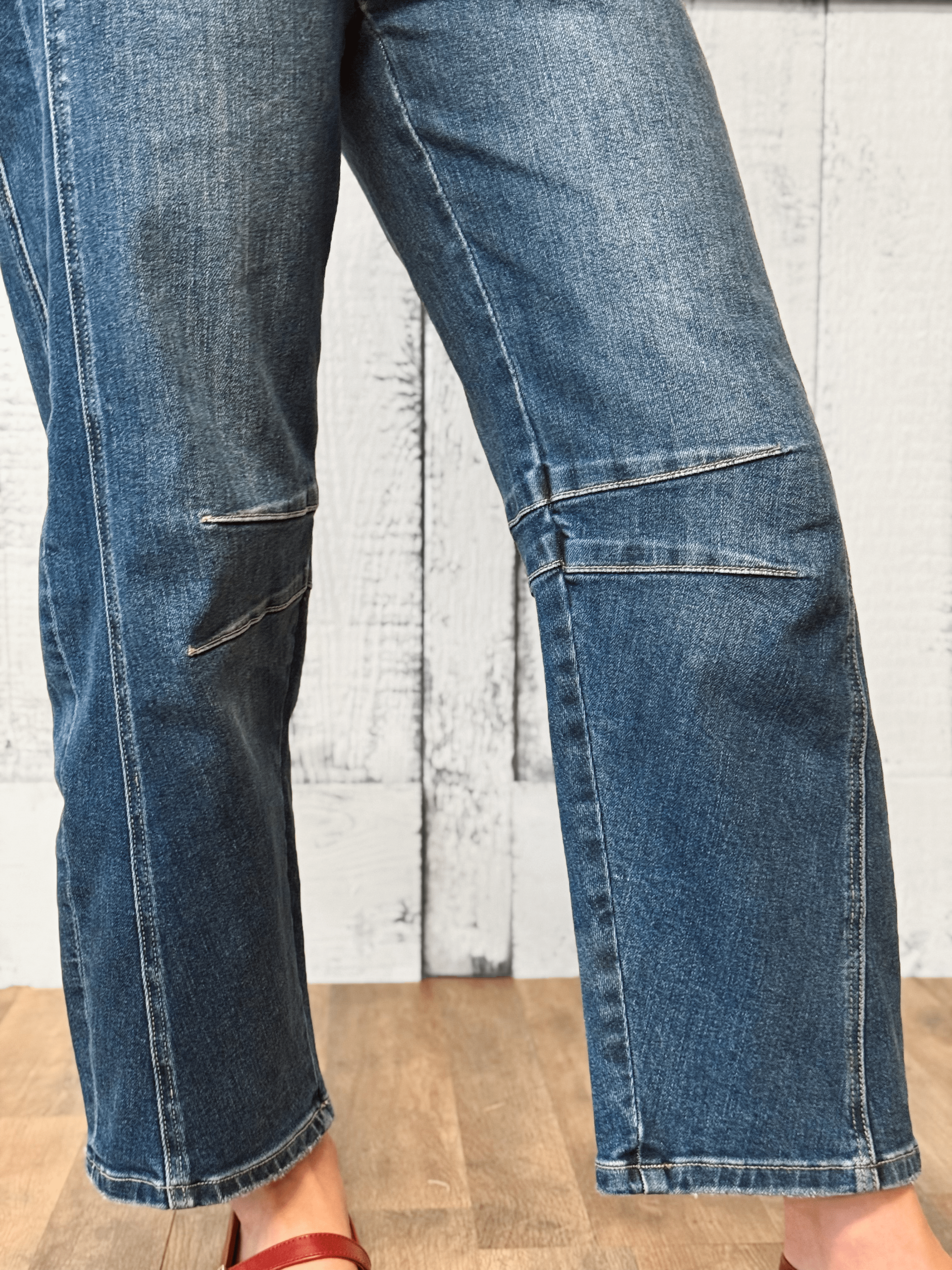 [FLYING MONKEY] Kerry Jean - DARK WASH - willows clothing BARREL JEAN