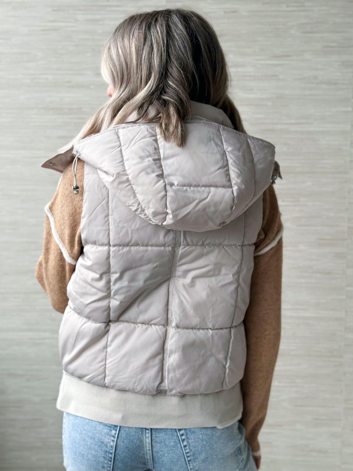 Genevieve Puffer Vest - SAND DUNE - willows clothing VEST