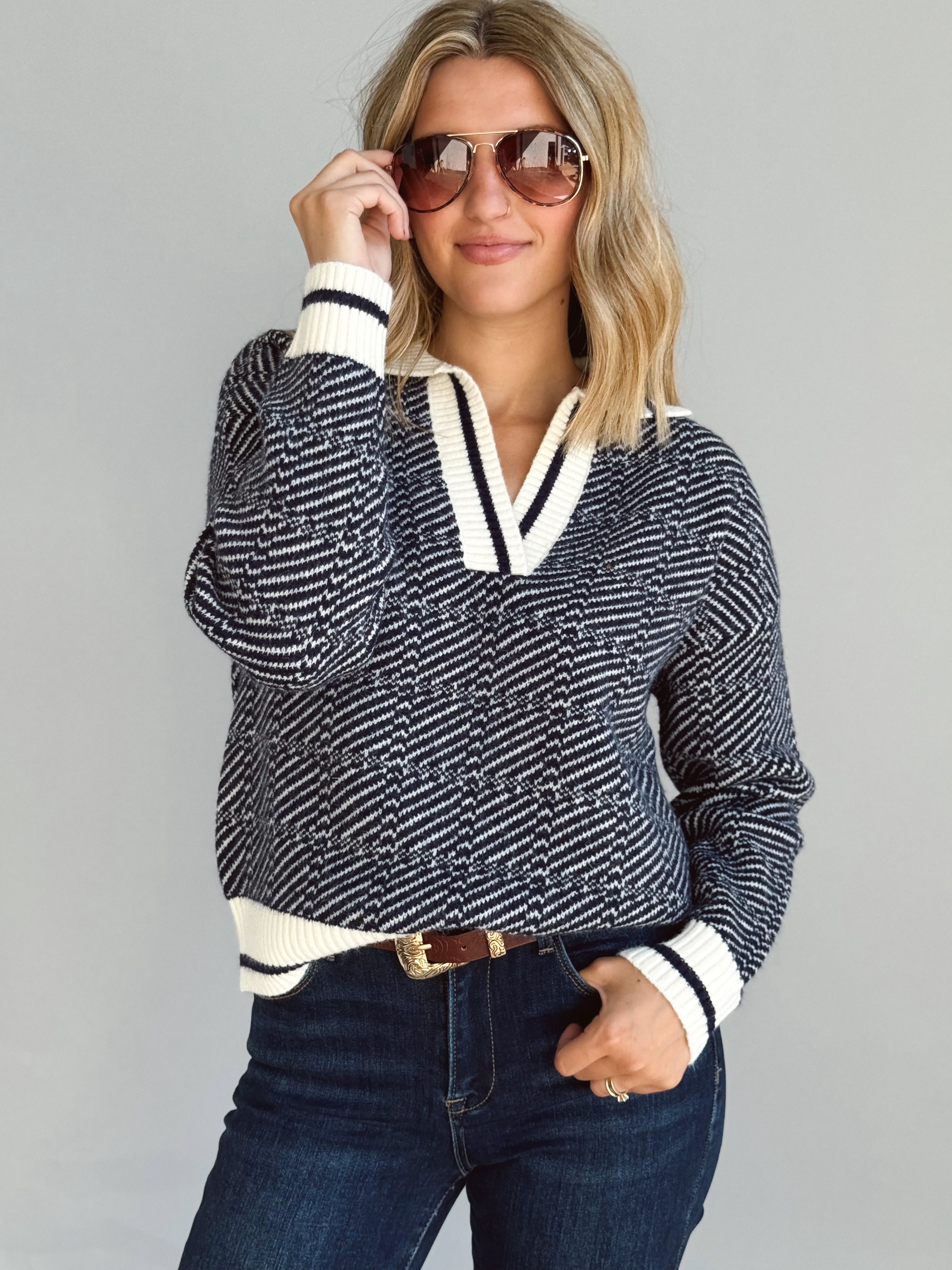 Gilbert Sweater - NAVY - willows clothing SWEATER
