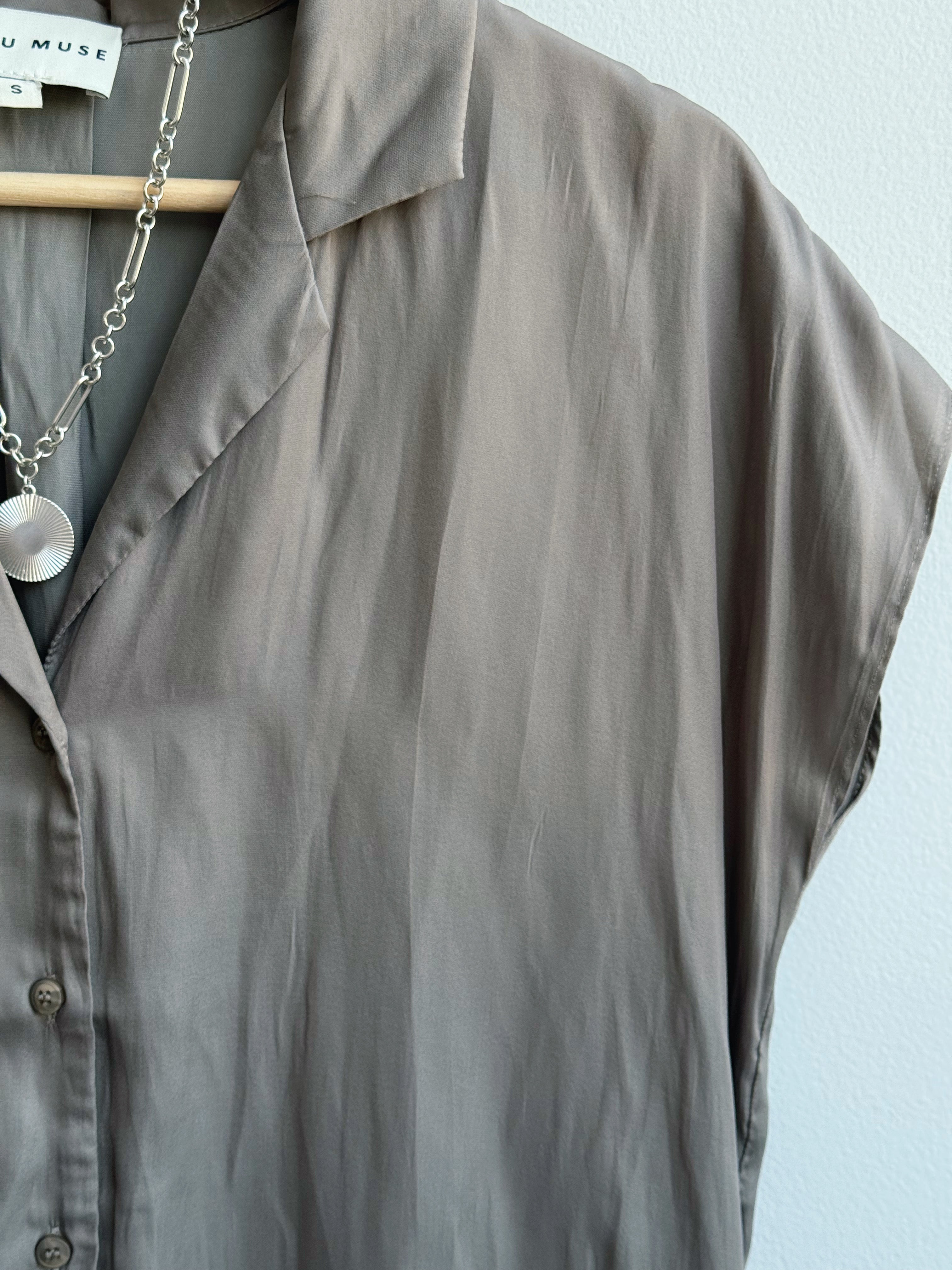 Hazel Blouse - TAUPE GREY - willows clothing BLOUSE