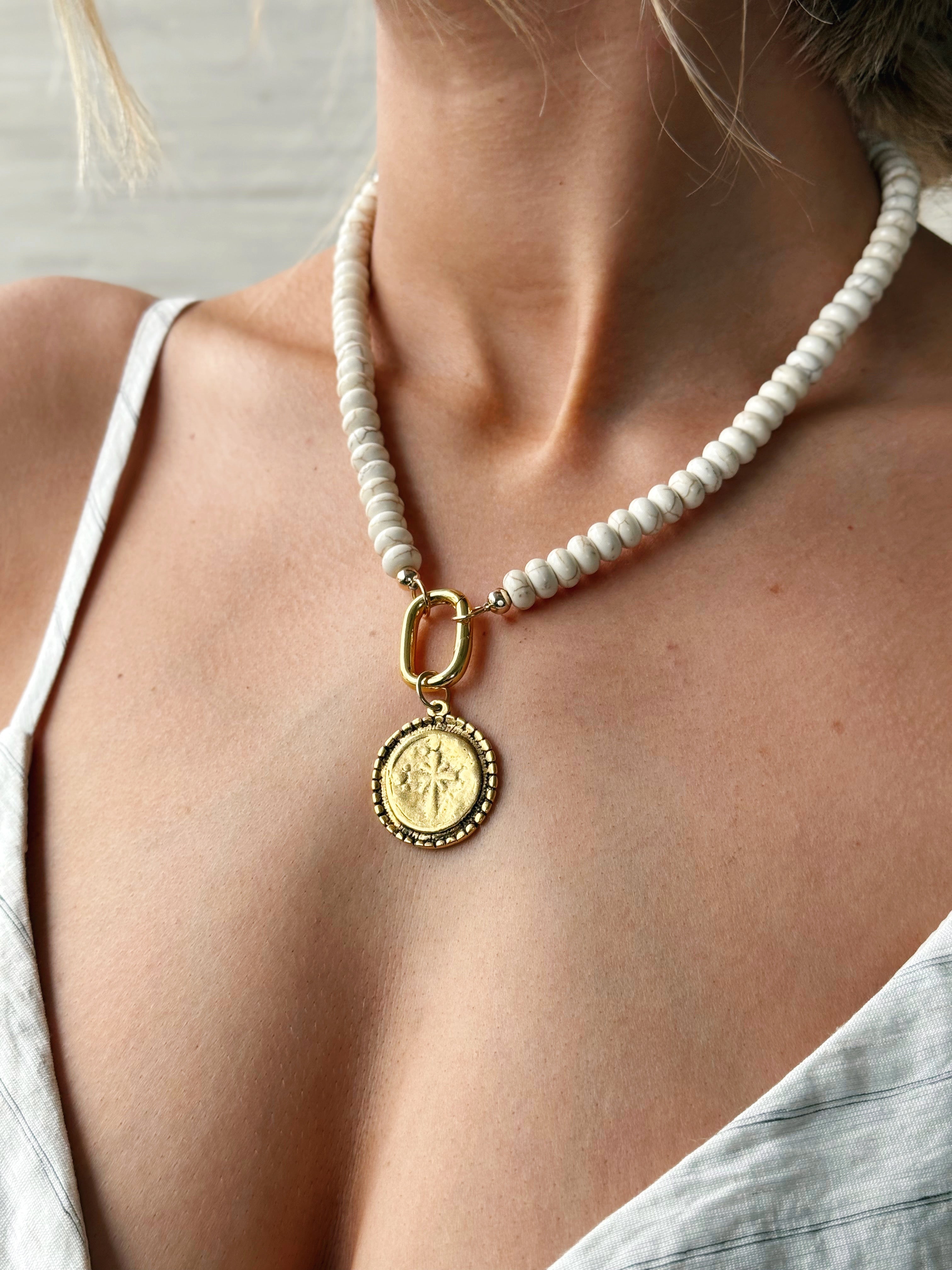 Heartfelt Necklace - willows clothing NECKLACE