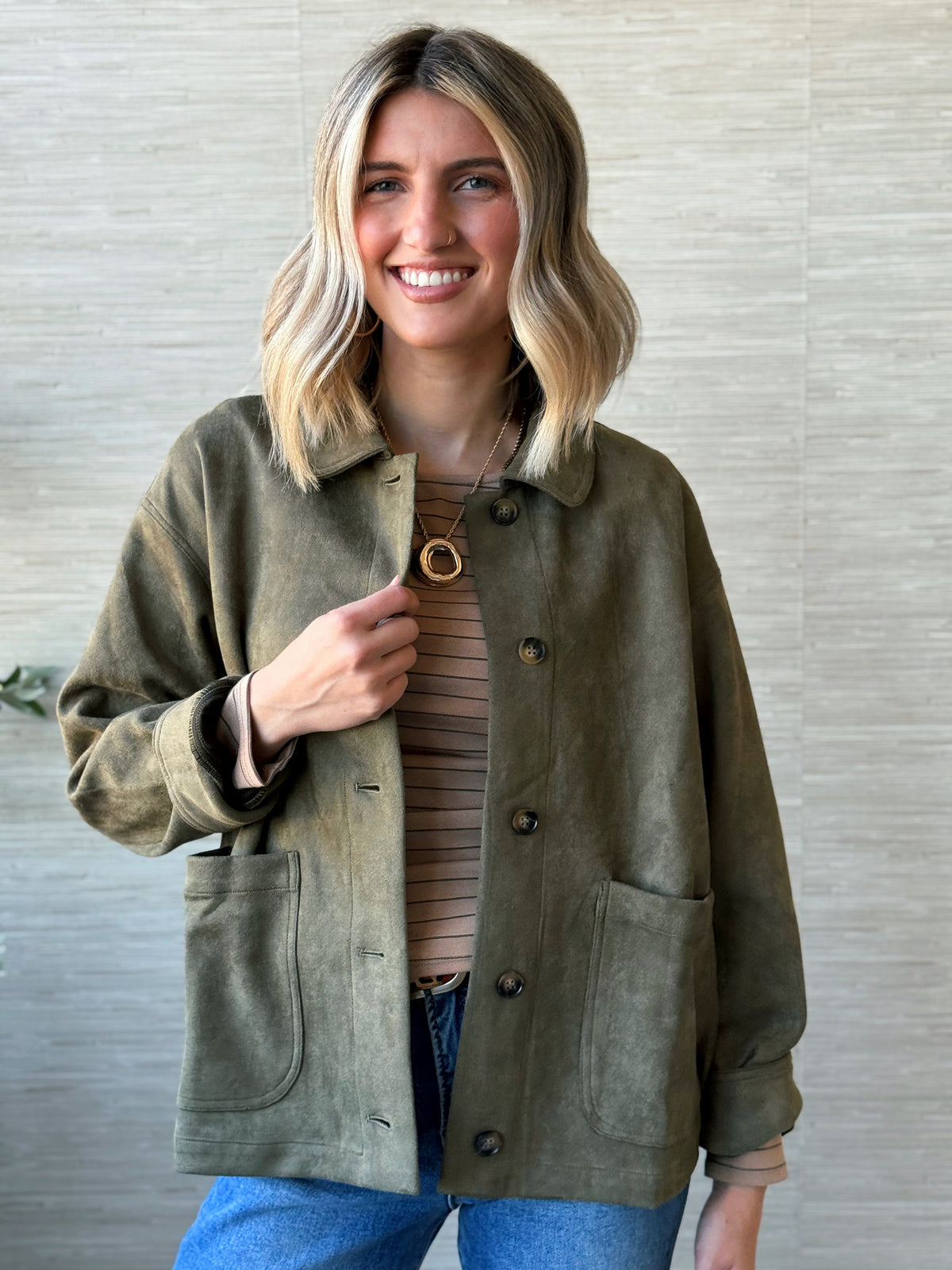 Henrick Suede Jacket - OLIVE - willows clothing JACKET