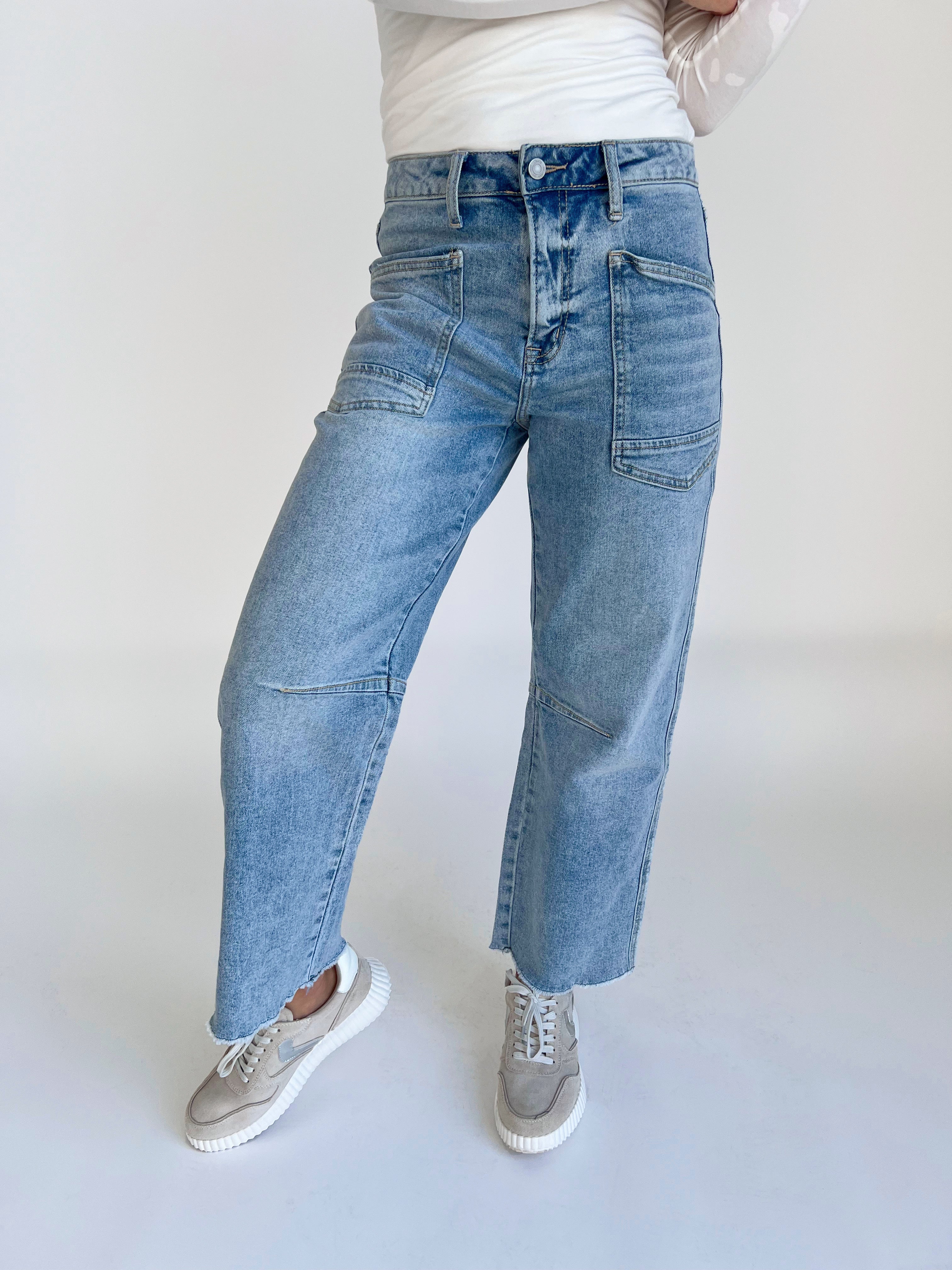 Hero Jeans - LIGHT - willows clothing BARREL JEAN