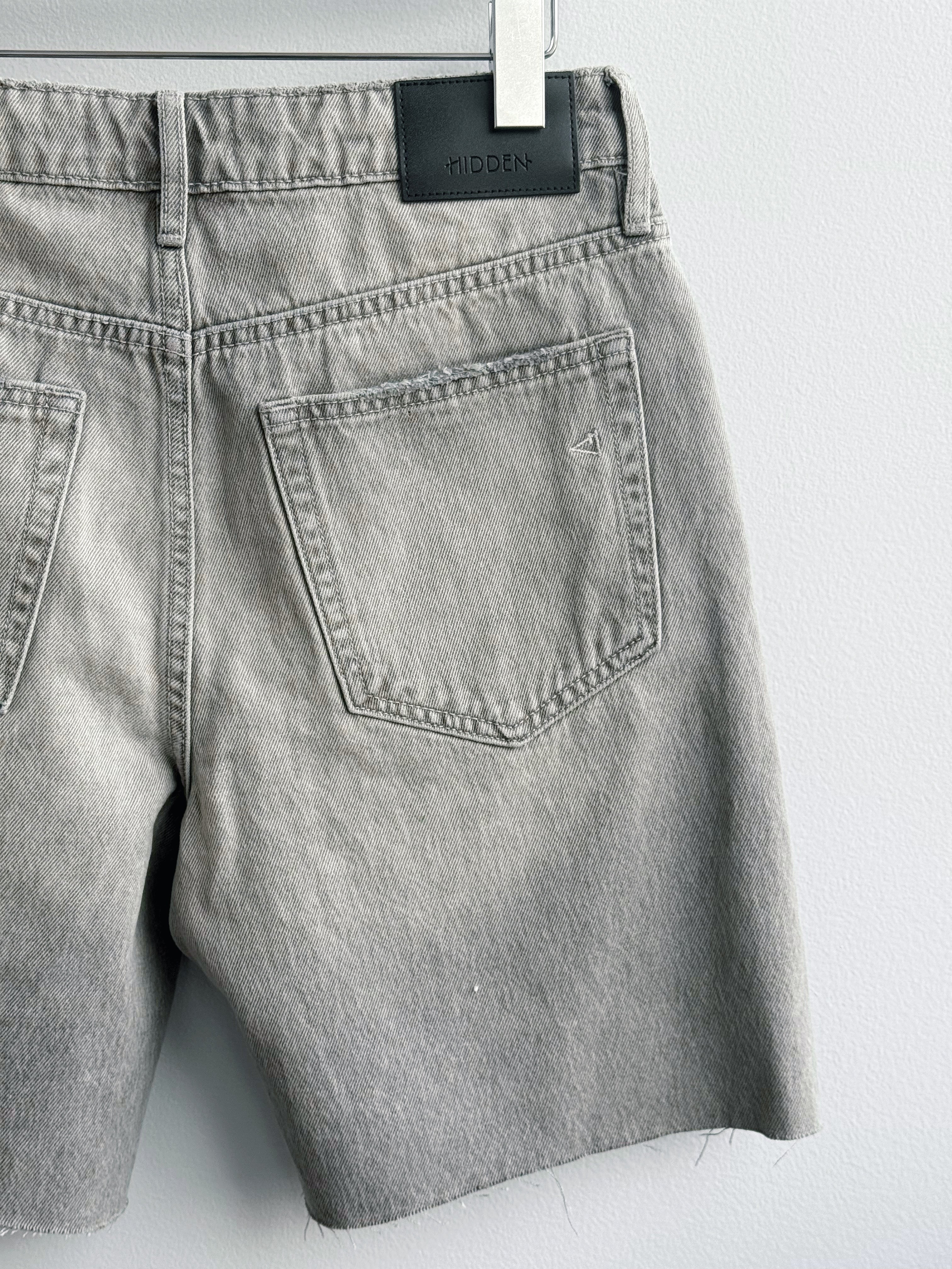 [HIDDEN] Fletcher Denim Shorts - LIGHT GREY - willows clothing SHORTS